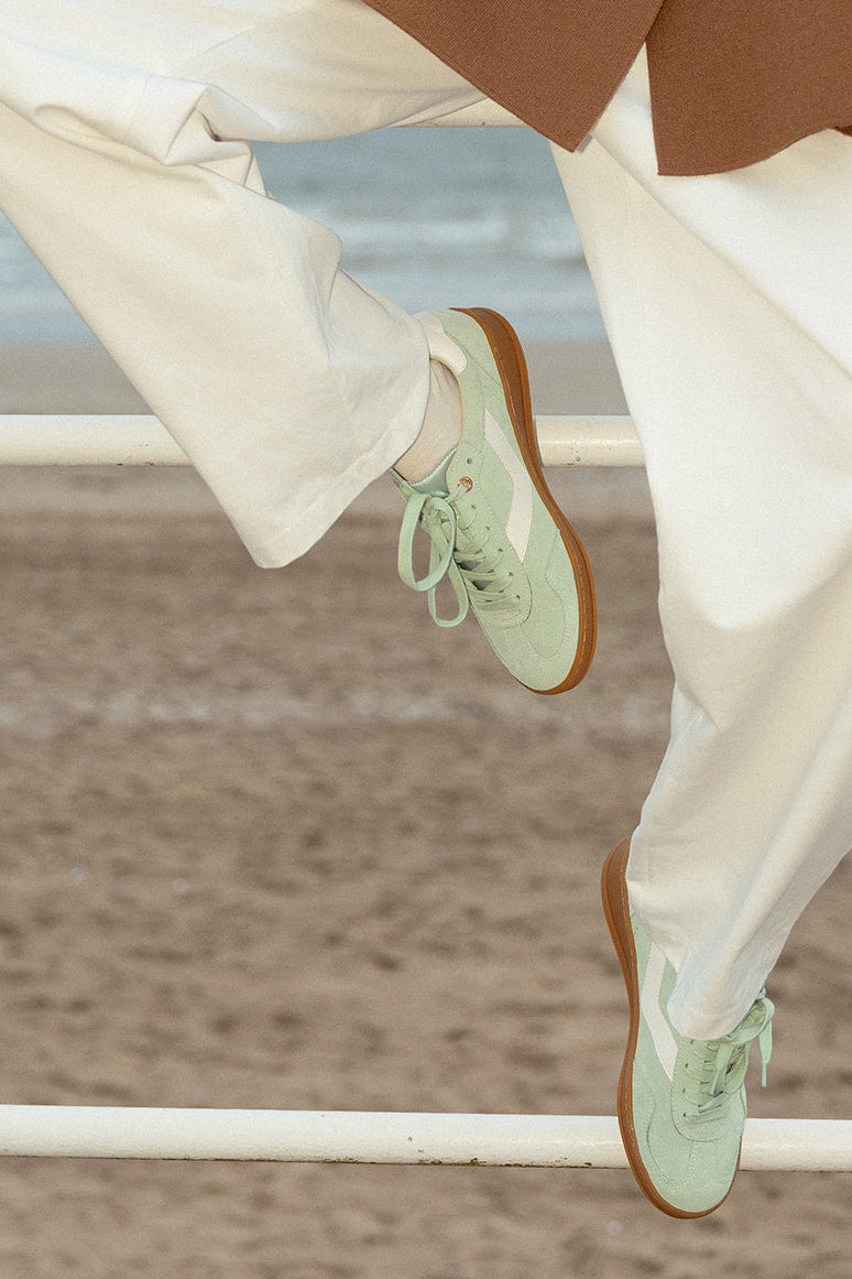 ELVA - Basket en cuir Vert