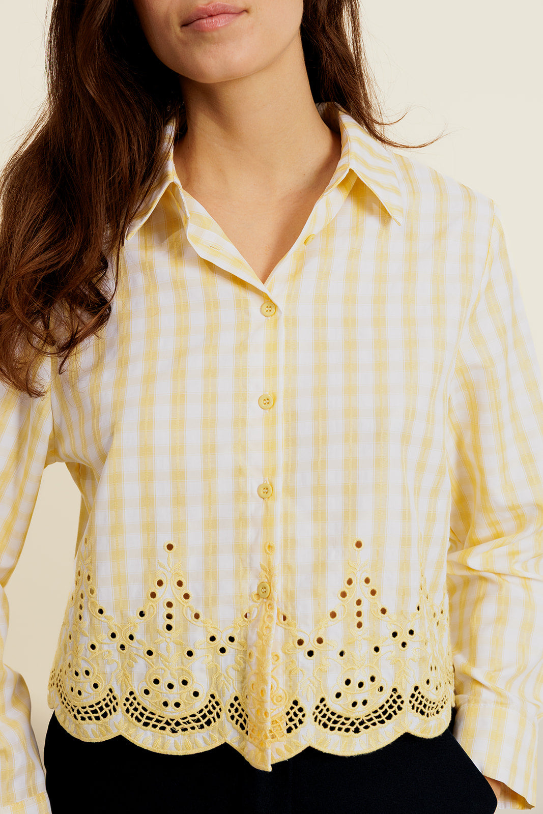 MAËLYS - Chemise à Carreaux Jaune Femme avec Broderies
