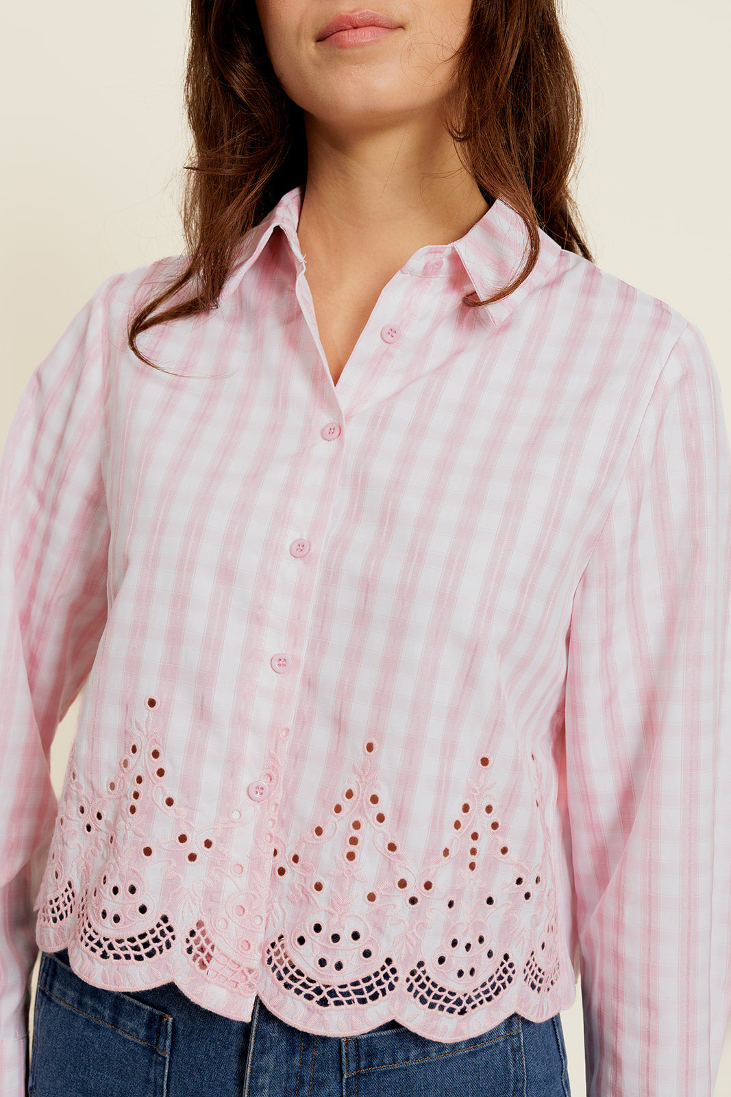 MAËLYS - Chemise à Carreaux Rose Femme avec Broderies