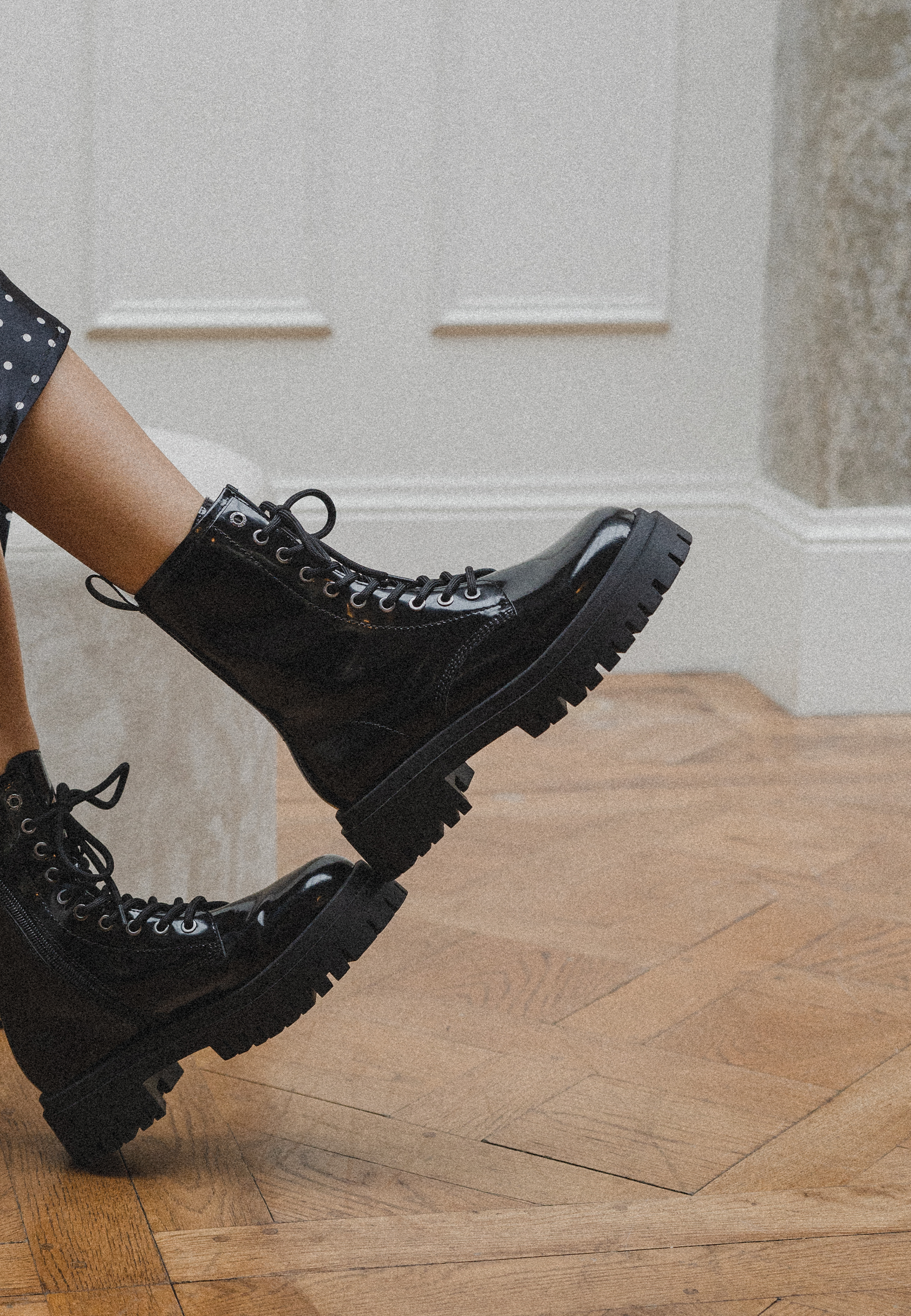 ADAEL ANKLE BOOTS - Black Box