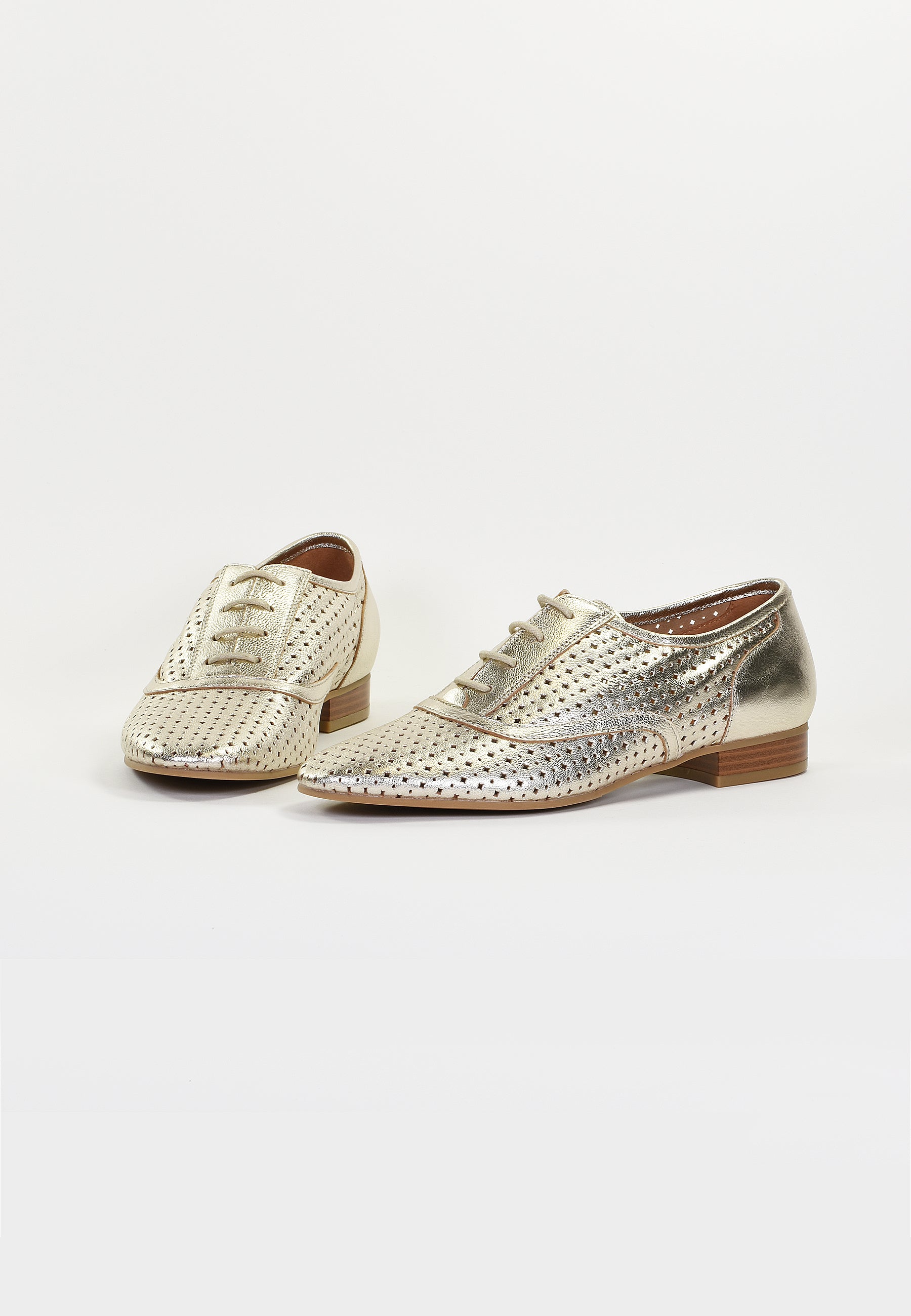 JOAHN DERBIES - PLATINUM