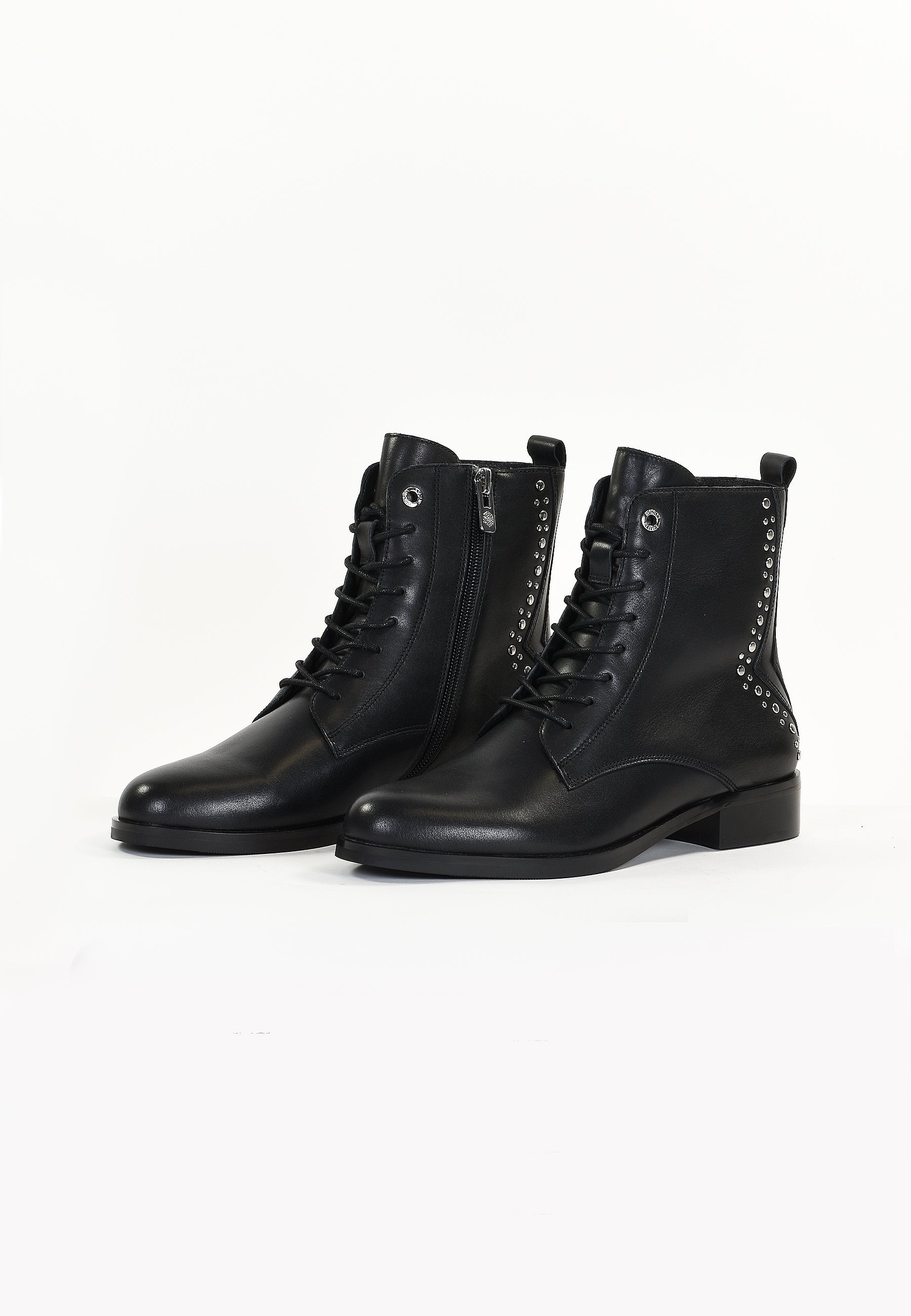 OBANNE ANKLE BOOTS - Black