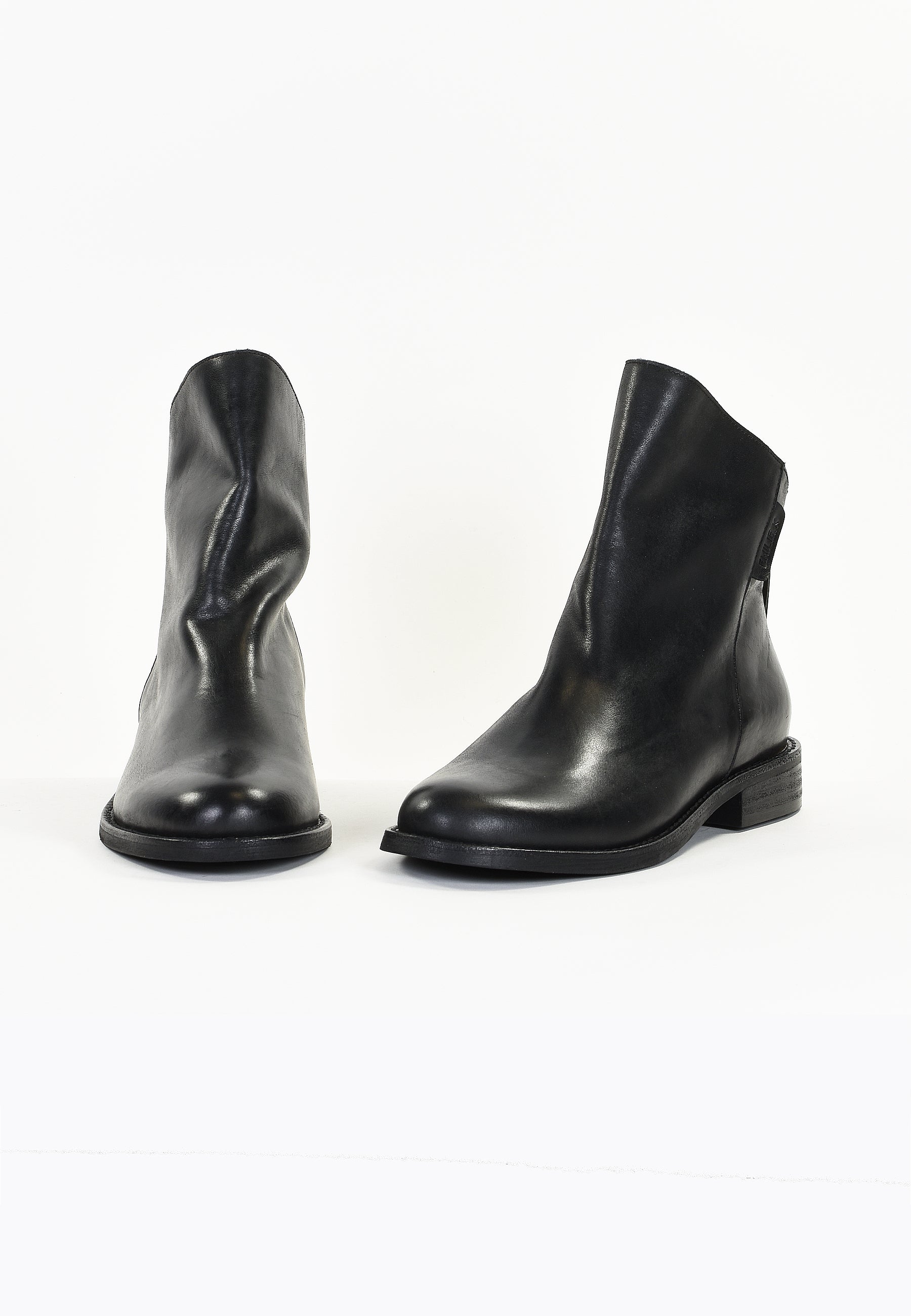 CHRYS ANKLE BOOTS - SMOOTH BLACK