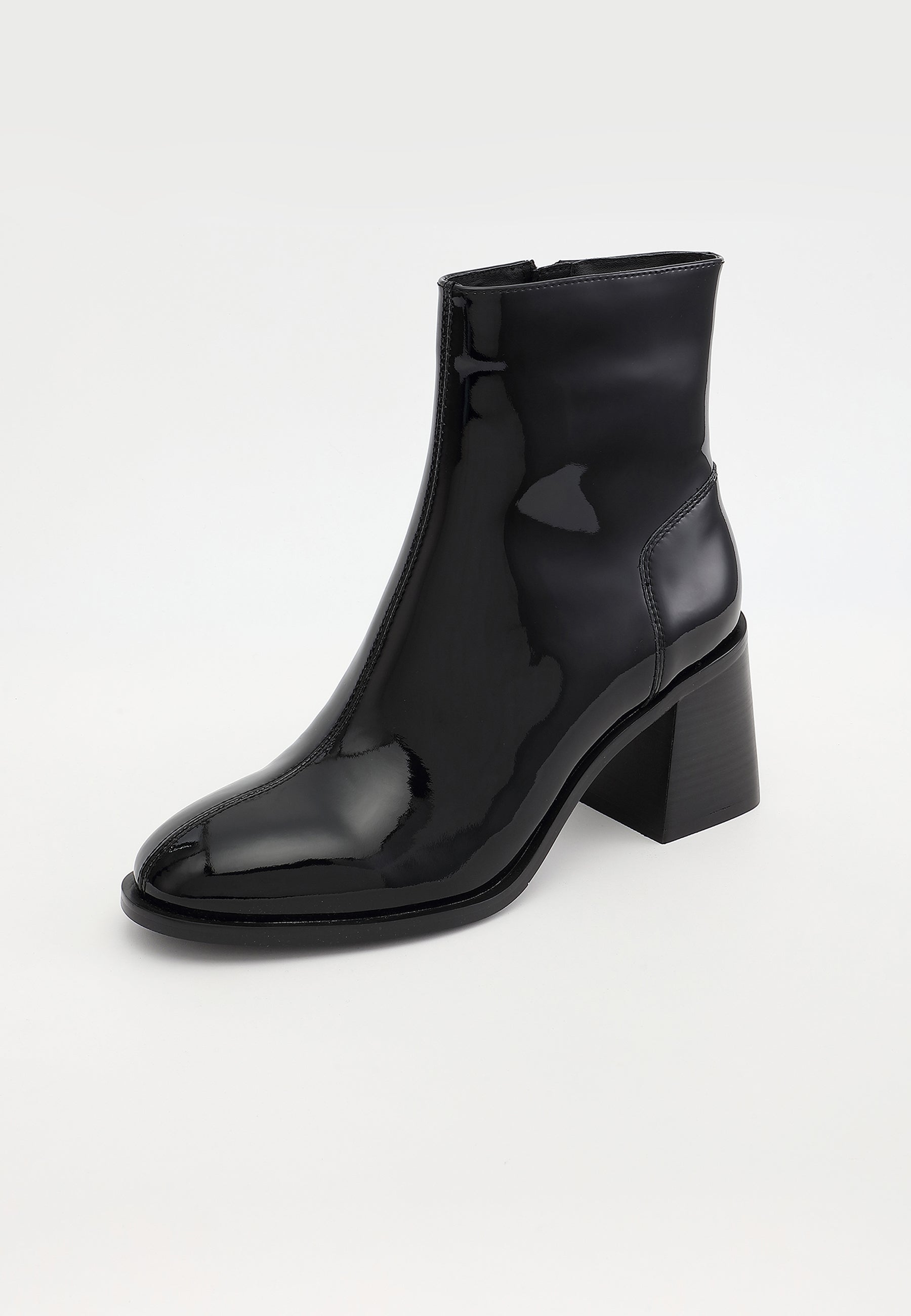 BOTTINES VICTORIA - NOIR VERNIS