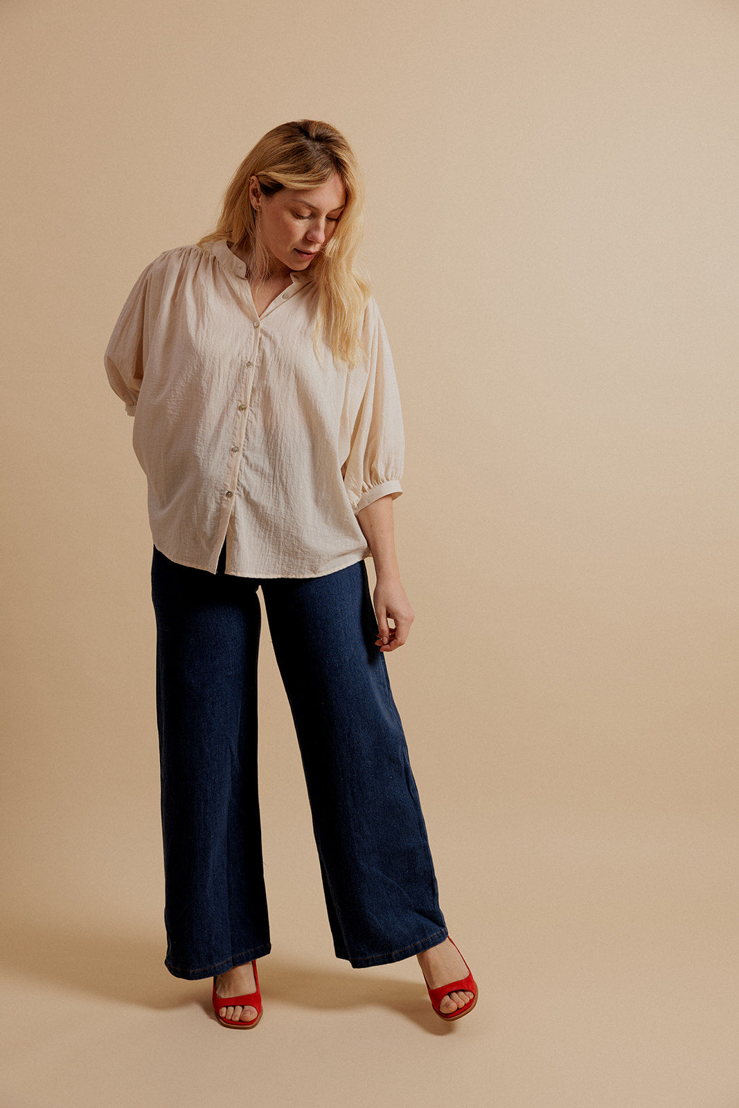 AUBE OVERSIZED SHIRT - BEIGE