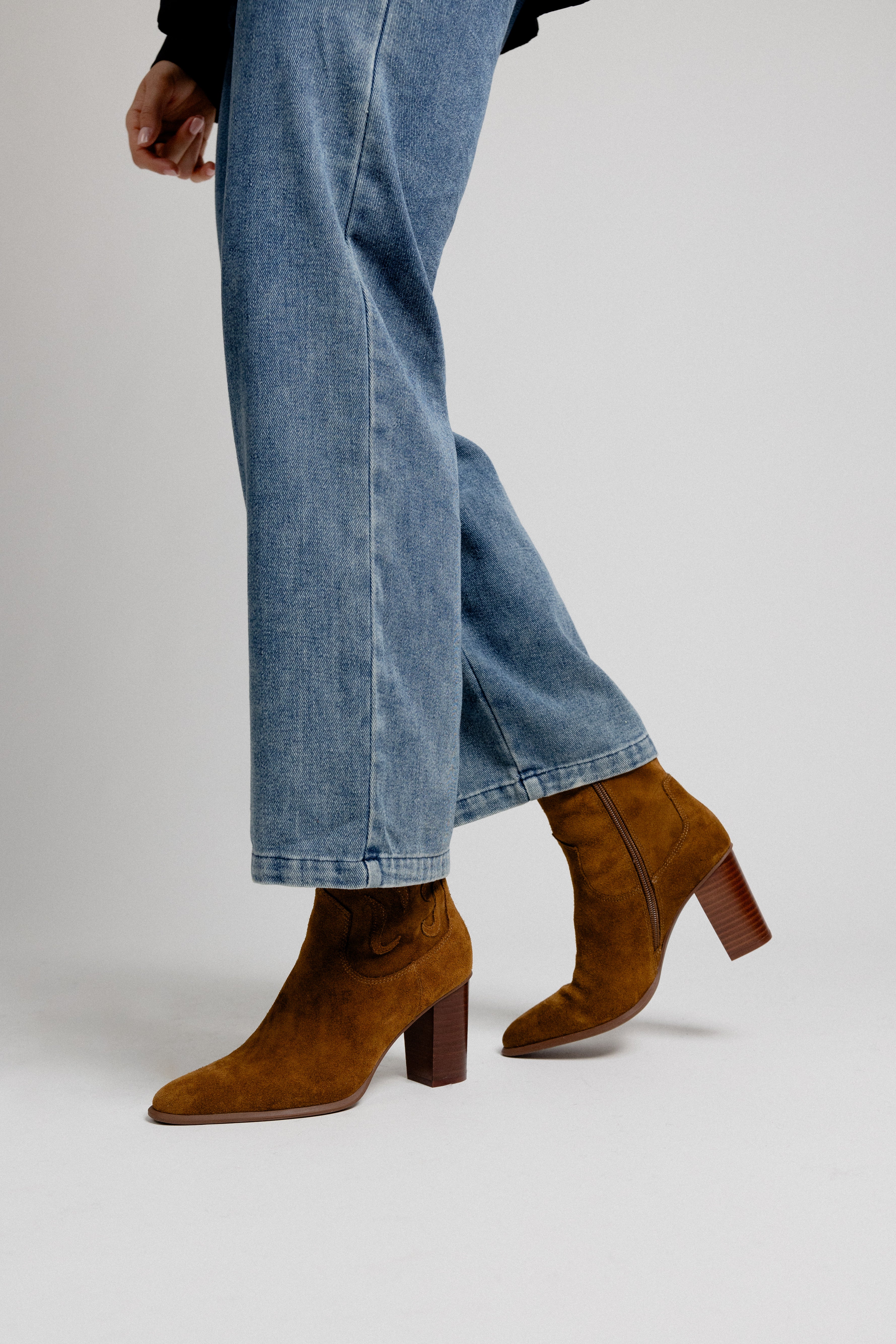 AZALEE ANKLE BOOTS - CAMEL