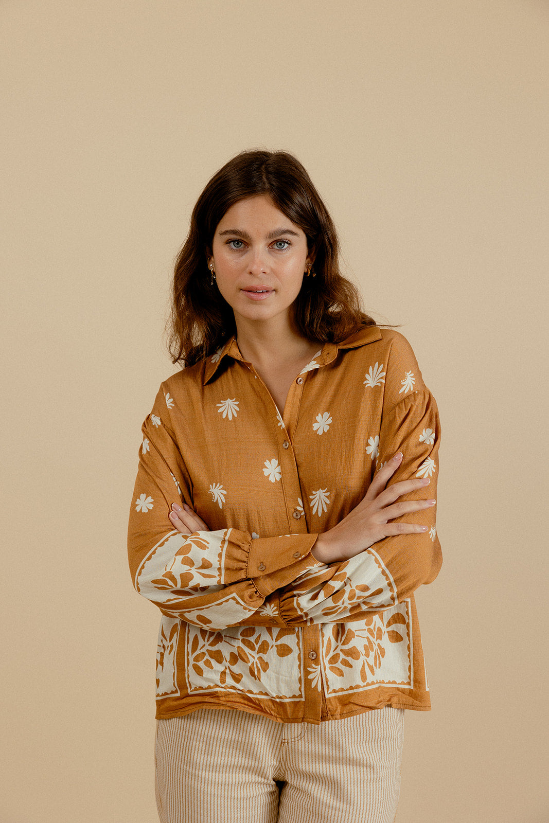 ADELIE SHIRT - CAMEL