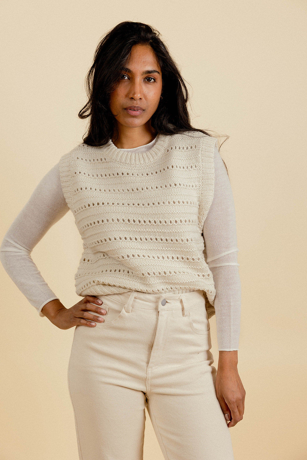 PULL SANS MANCHE EDOUANE - BEIGE