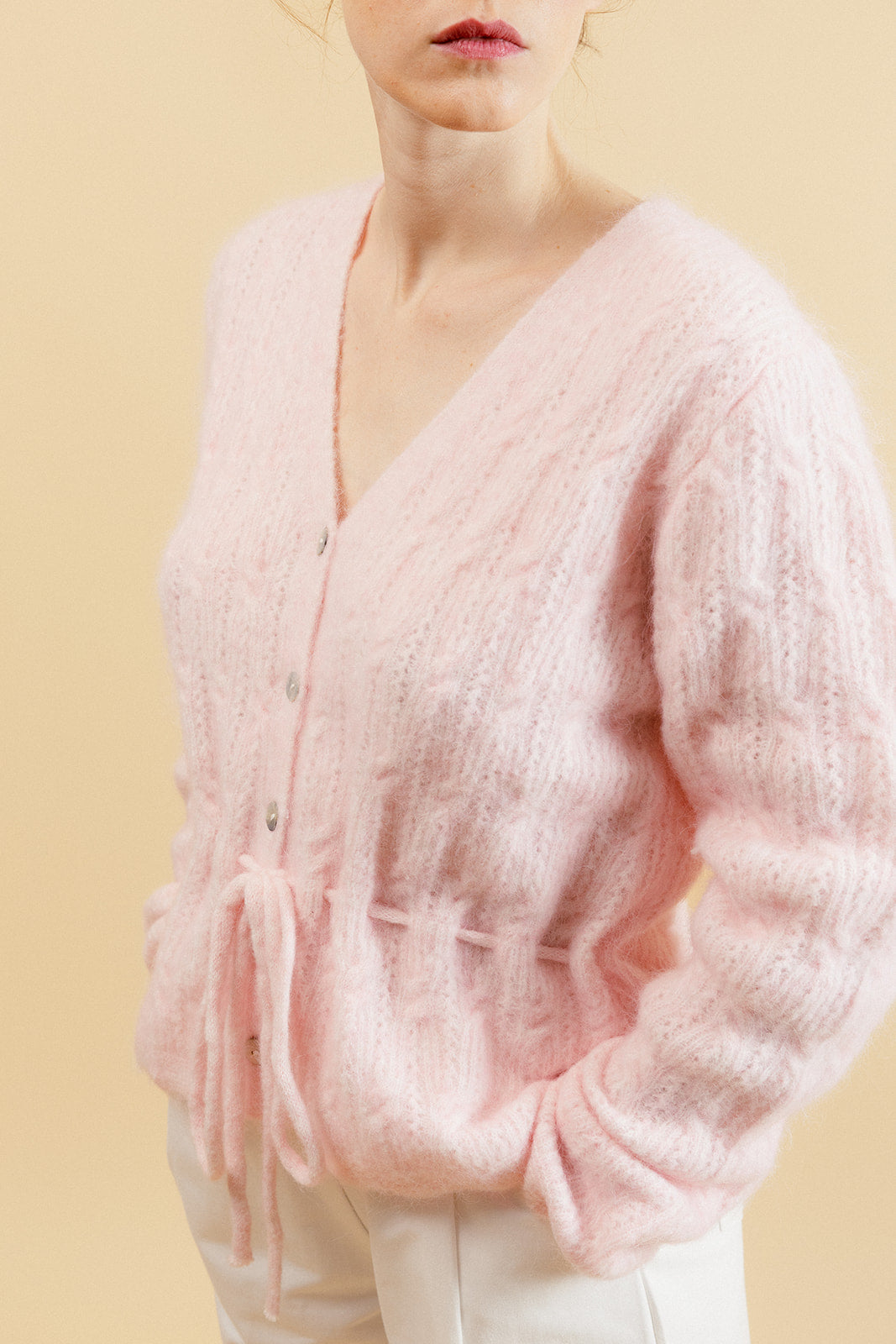 VÉRO - Pull Rose Manches Longues Col V Femme