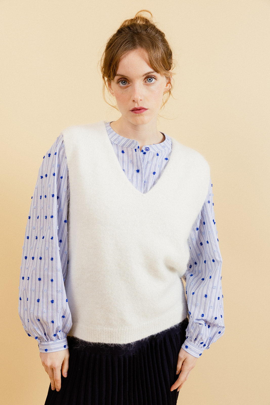 CHUCK - Pull Écru sans Manches en Maille Femme