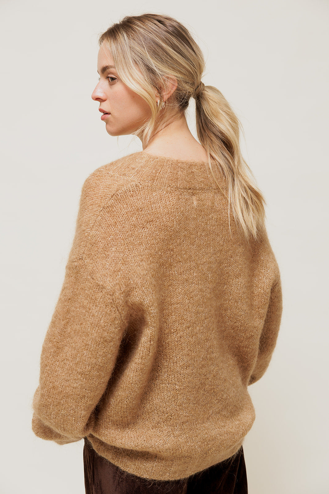 JALYRA - Pull Col V en Maille Camel