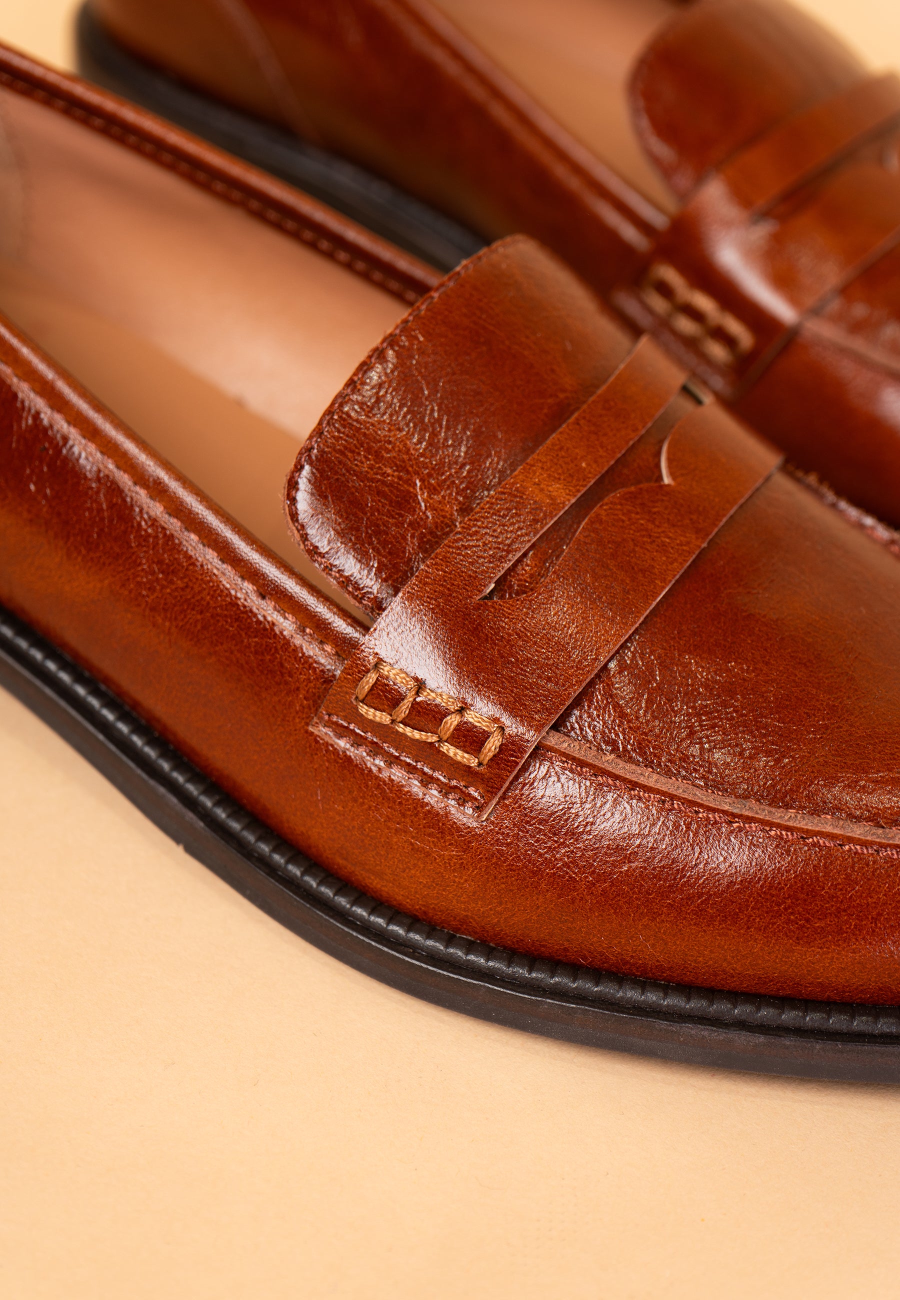 IXIA MOCCASINS - COGNAC