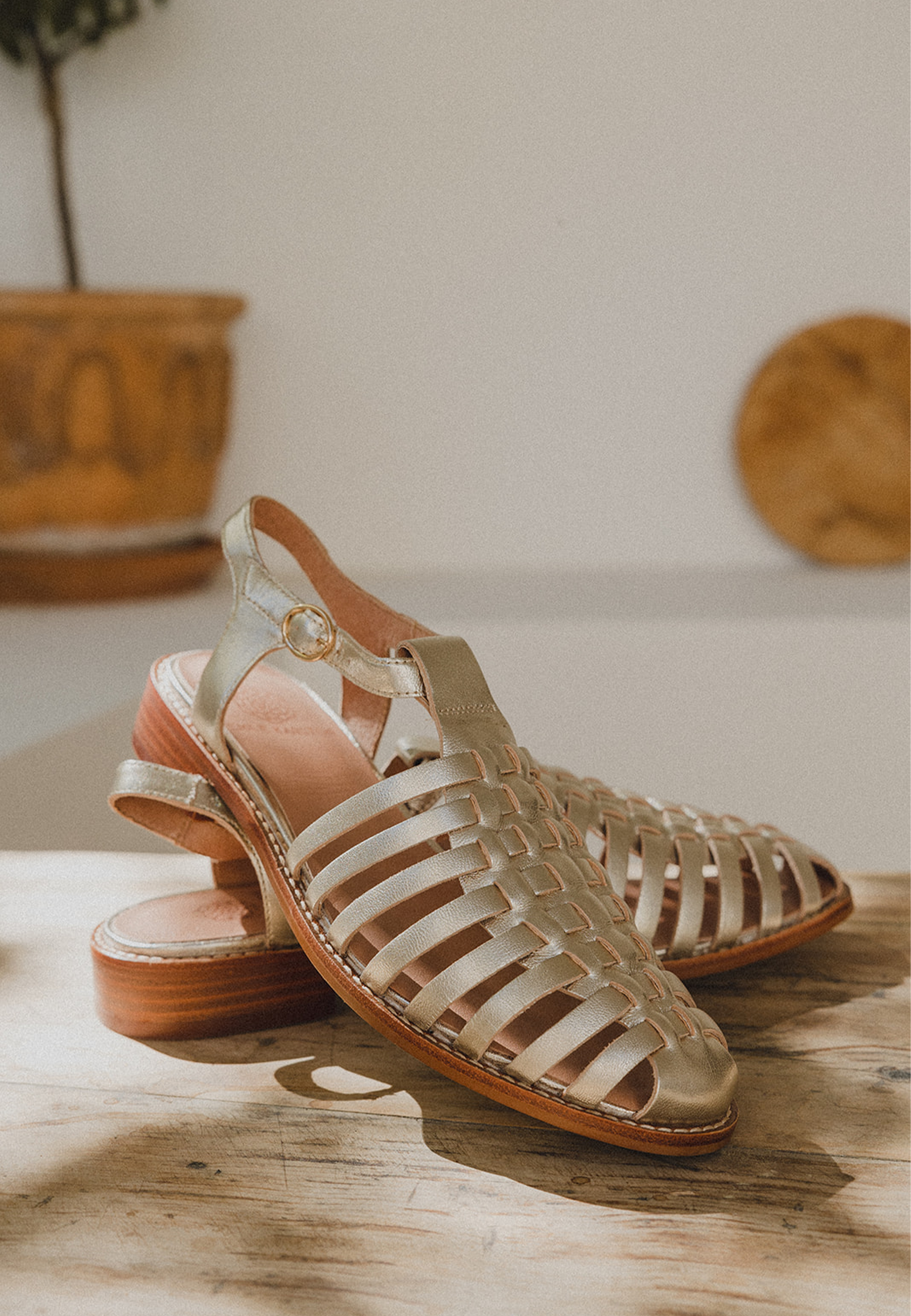 JIPAS SANDALS - Platinum