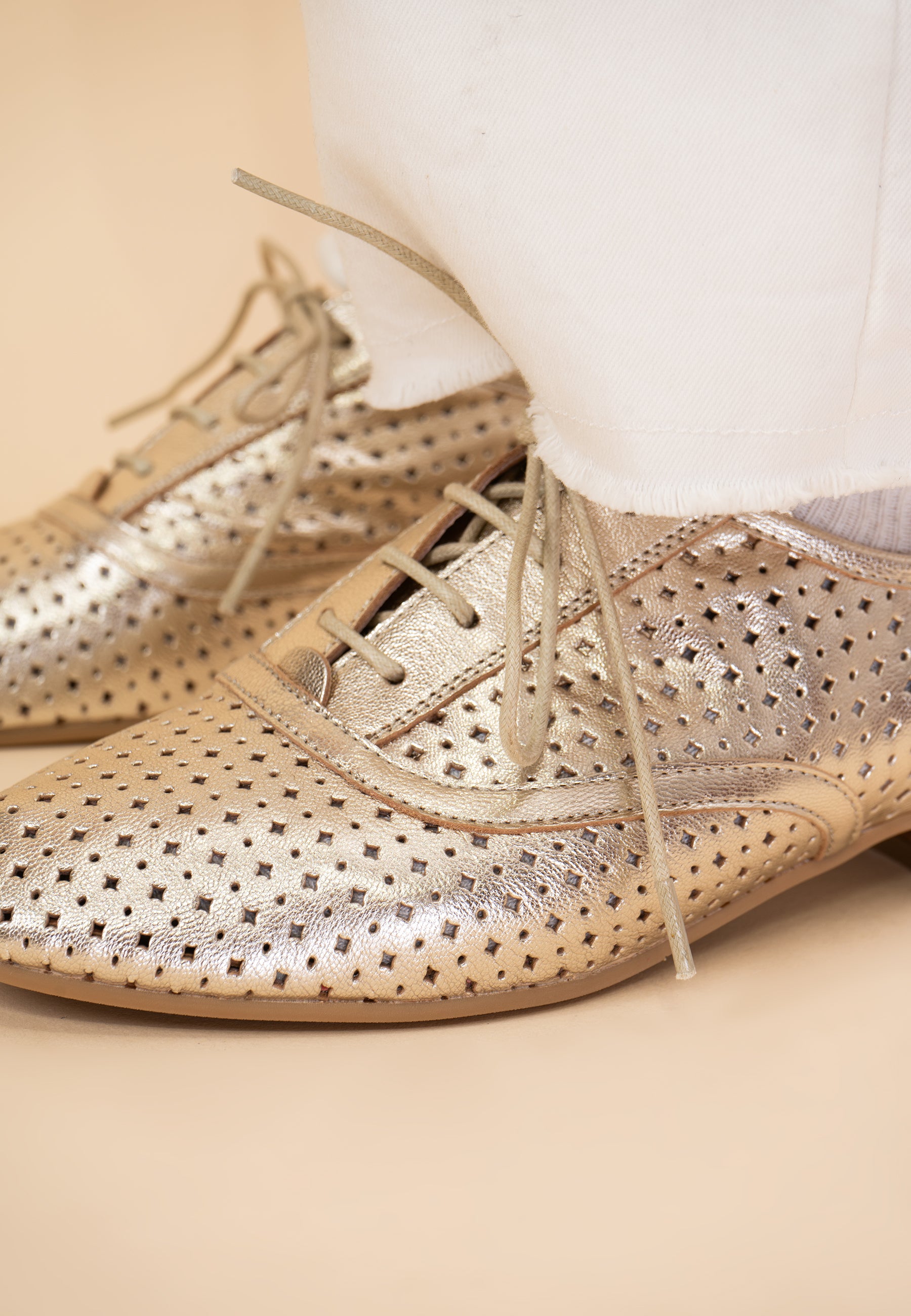 JOAHN DERBIES - PLATINUM