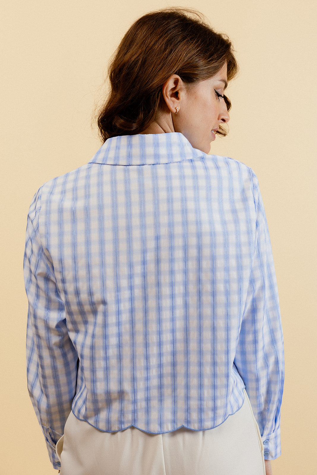 MAËLYS - Chemise à Carreaux Bleue Femme avec Broderies