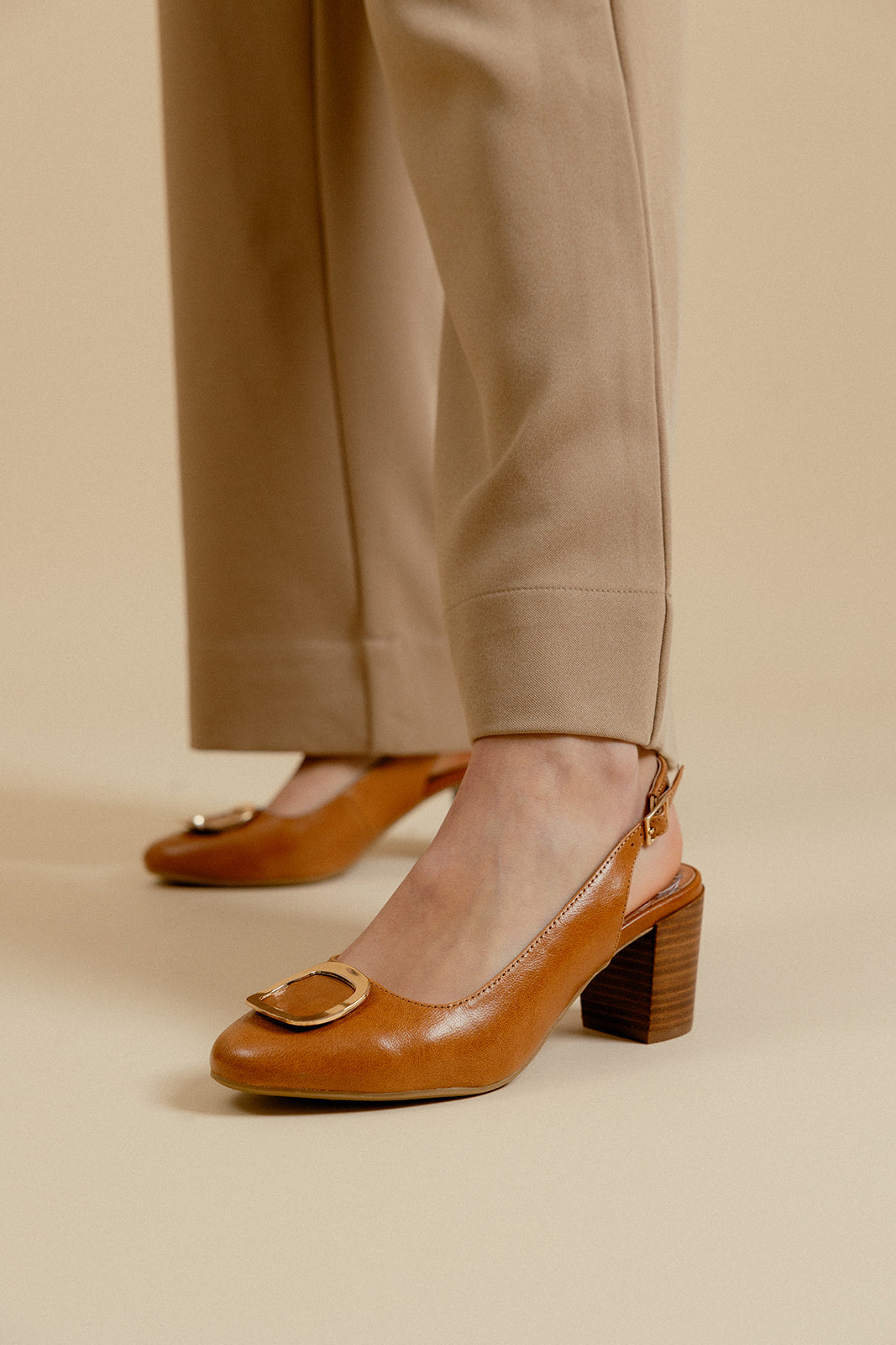 DAISY PUMPS - COGNAC