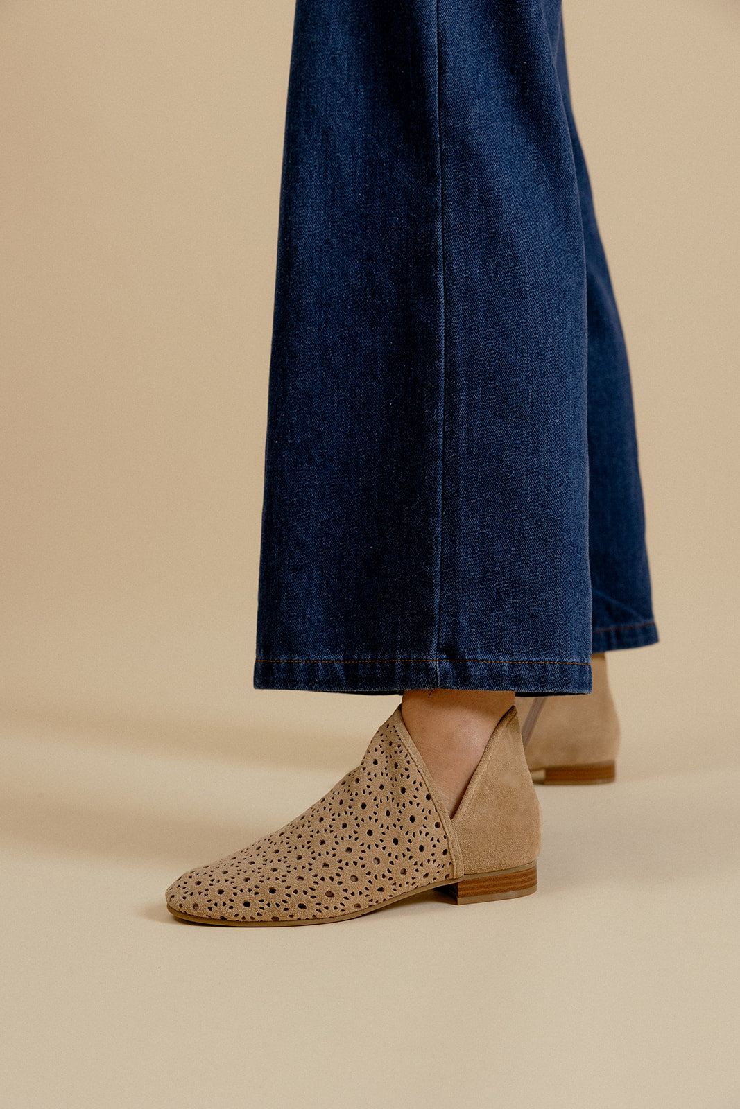 SOLENE ANKLE BOOTS - CAMEL