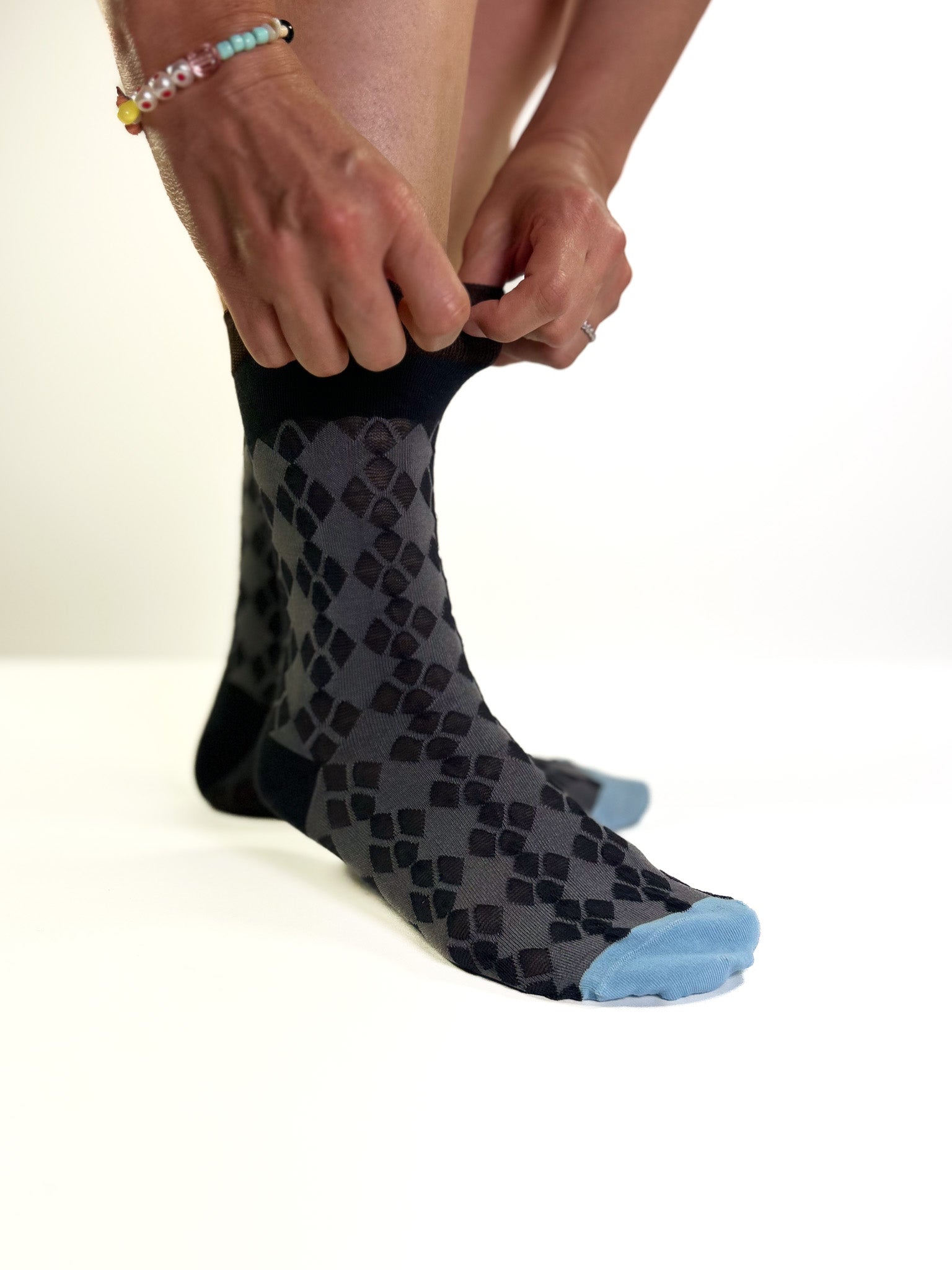 DIAMOND - Chaussettes Transparentes à Losanges Noir & Gris