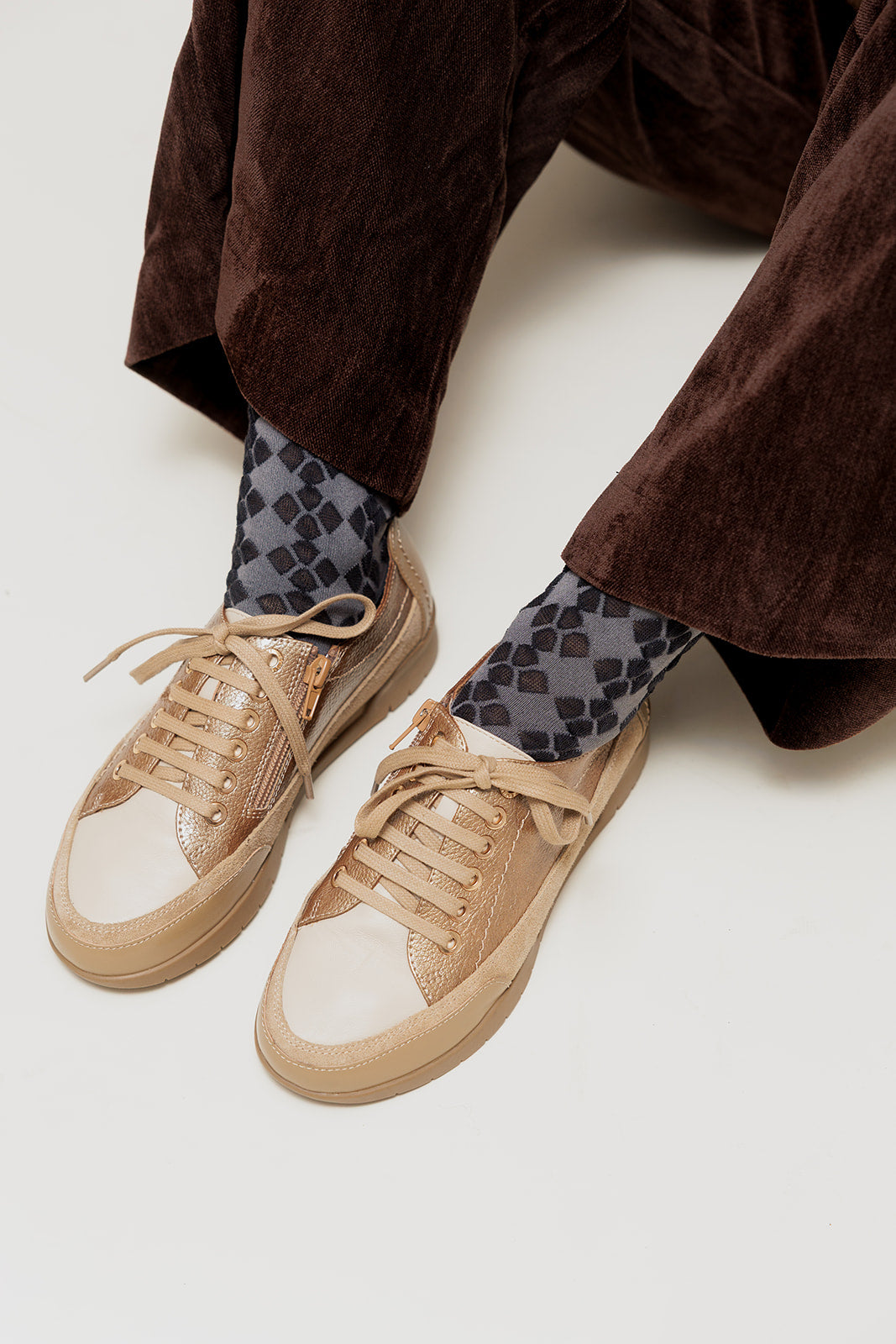 DIAMOND - Chaussettes Transparentes à Losanges Noir & Gris