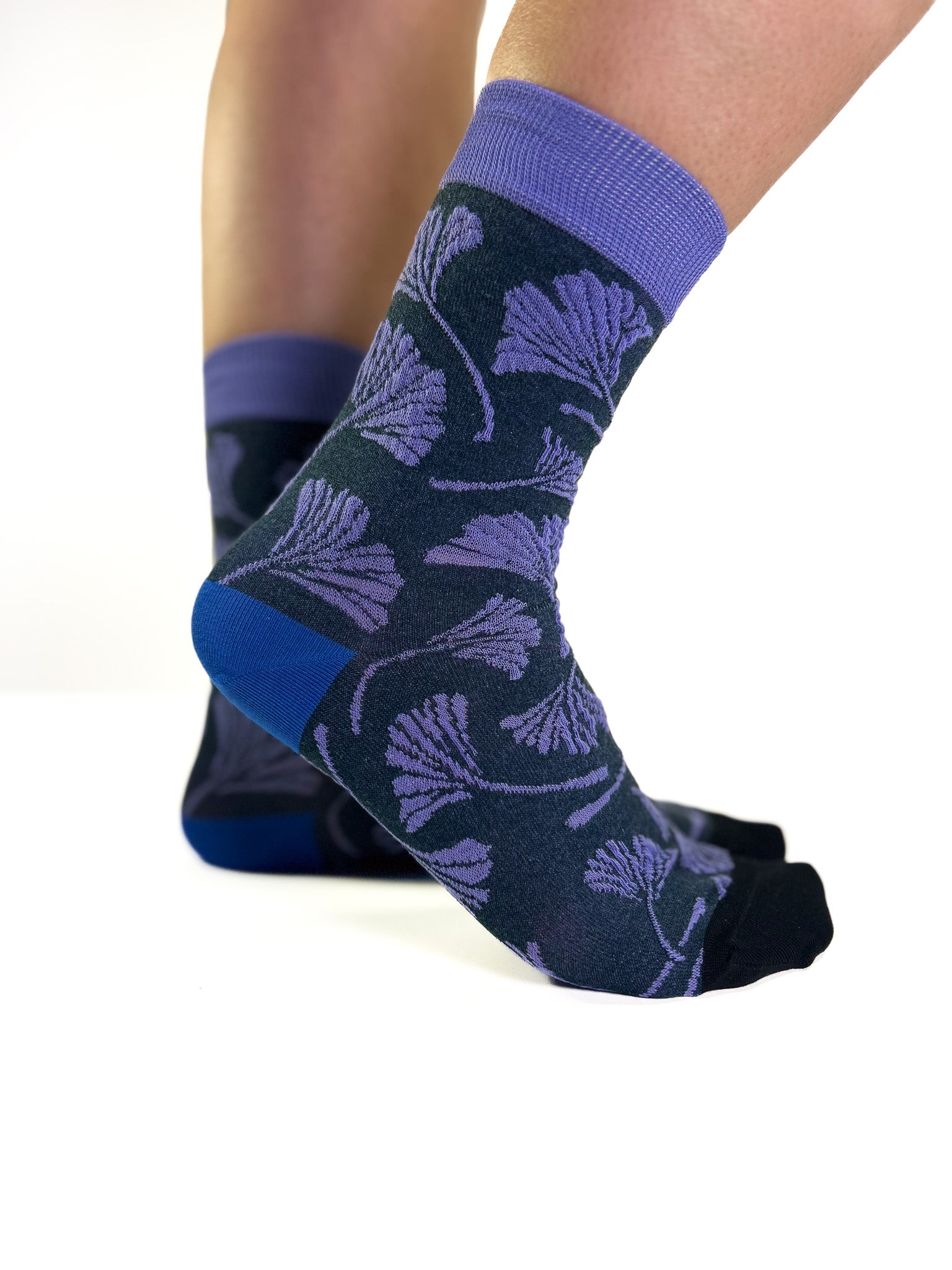 PALM - Chaussettes à Motif Floral Bleu Marine & Mauve