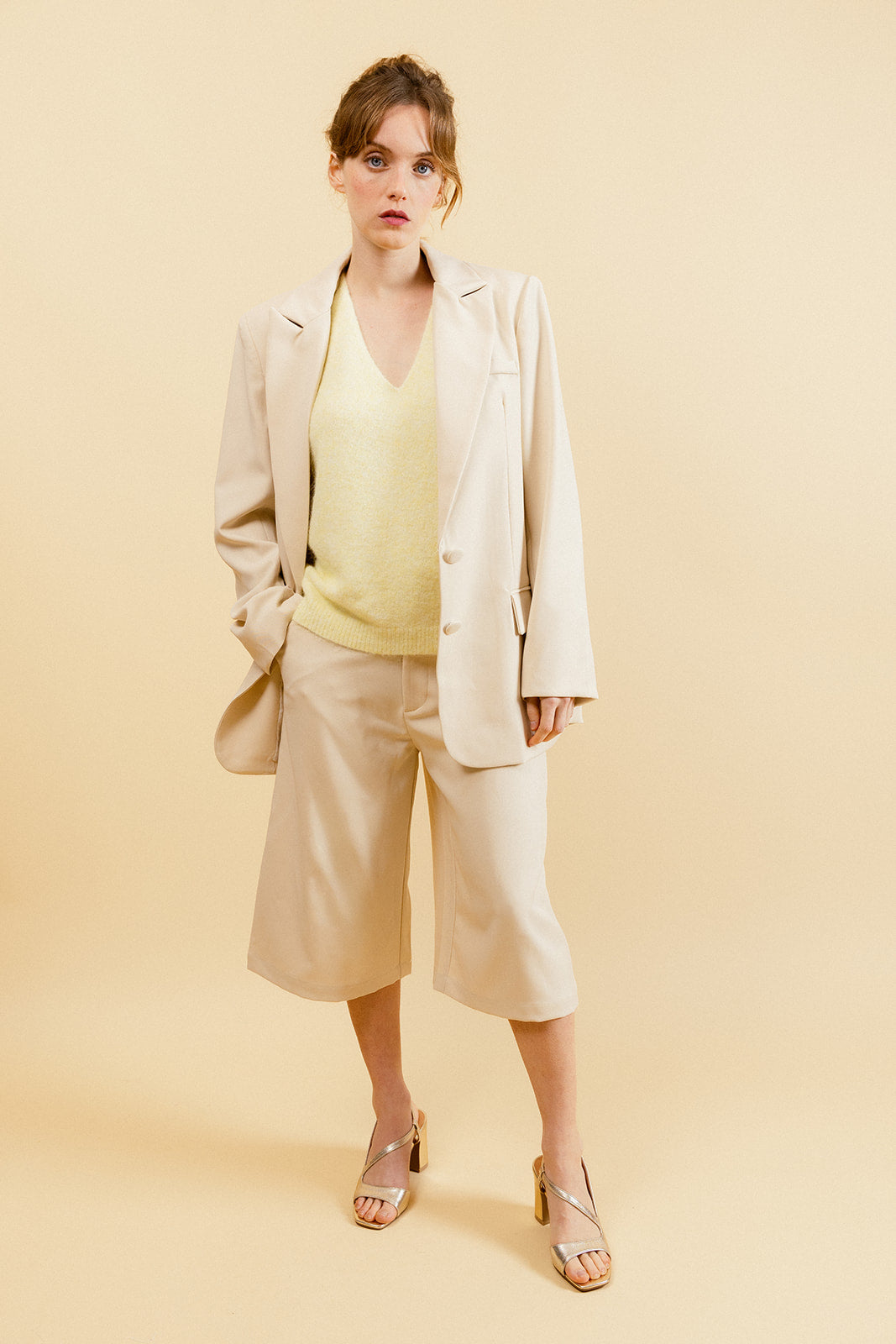 SANDY - Blazer Uni Ivoire avec Fente au Dos