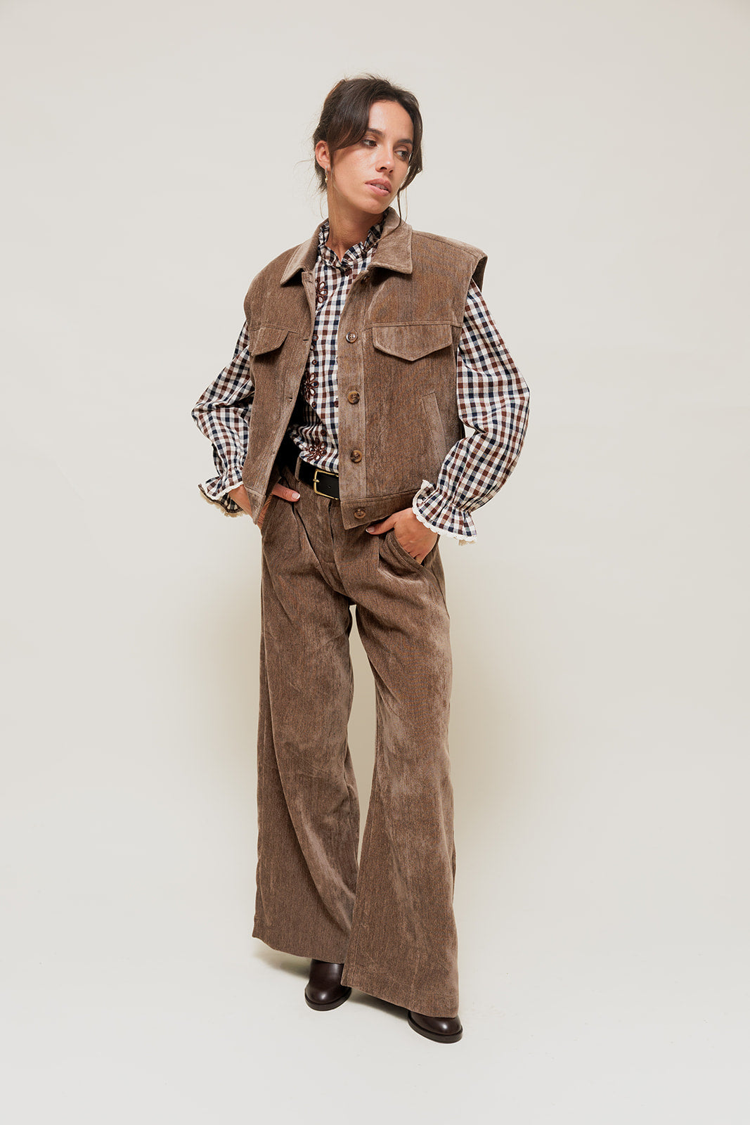 LYSORA - Pantalon Large effet Velours Taupe