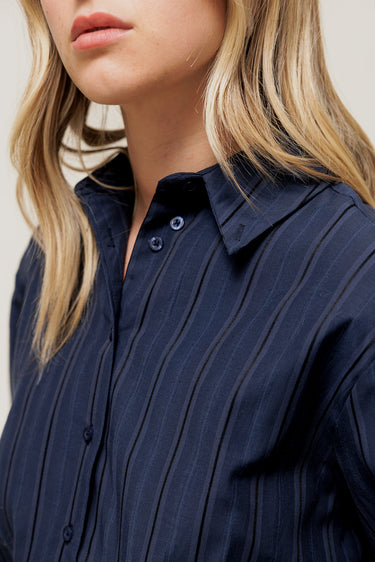 TORYA - Chemise Courte à Rayures Ton sur Ton Marine