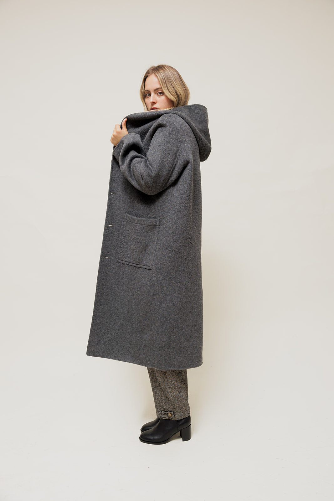 DORYSSA - Manteau Long en Laine à Capuche Gris
