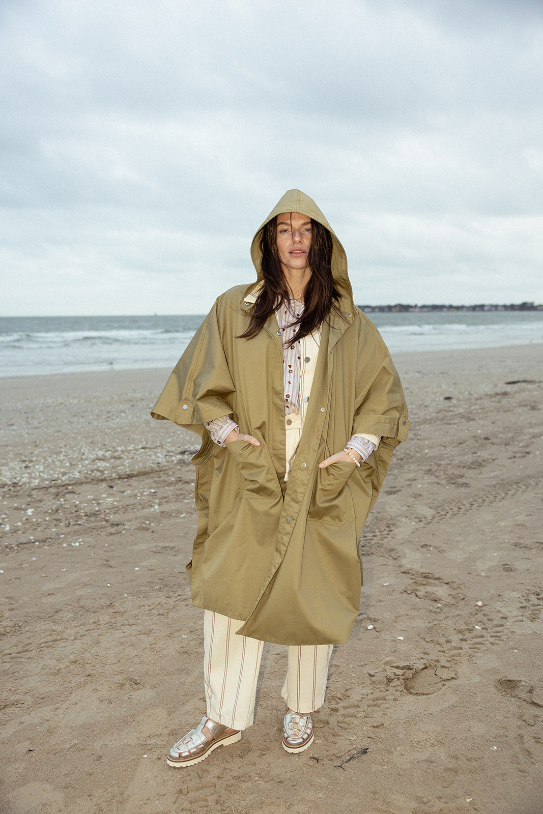 ELEANOR - Trench Poncho Oversize Kaki