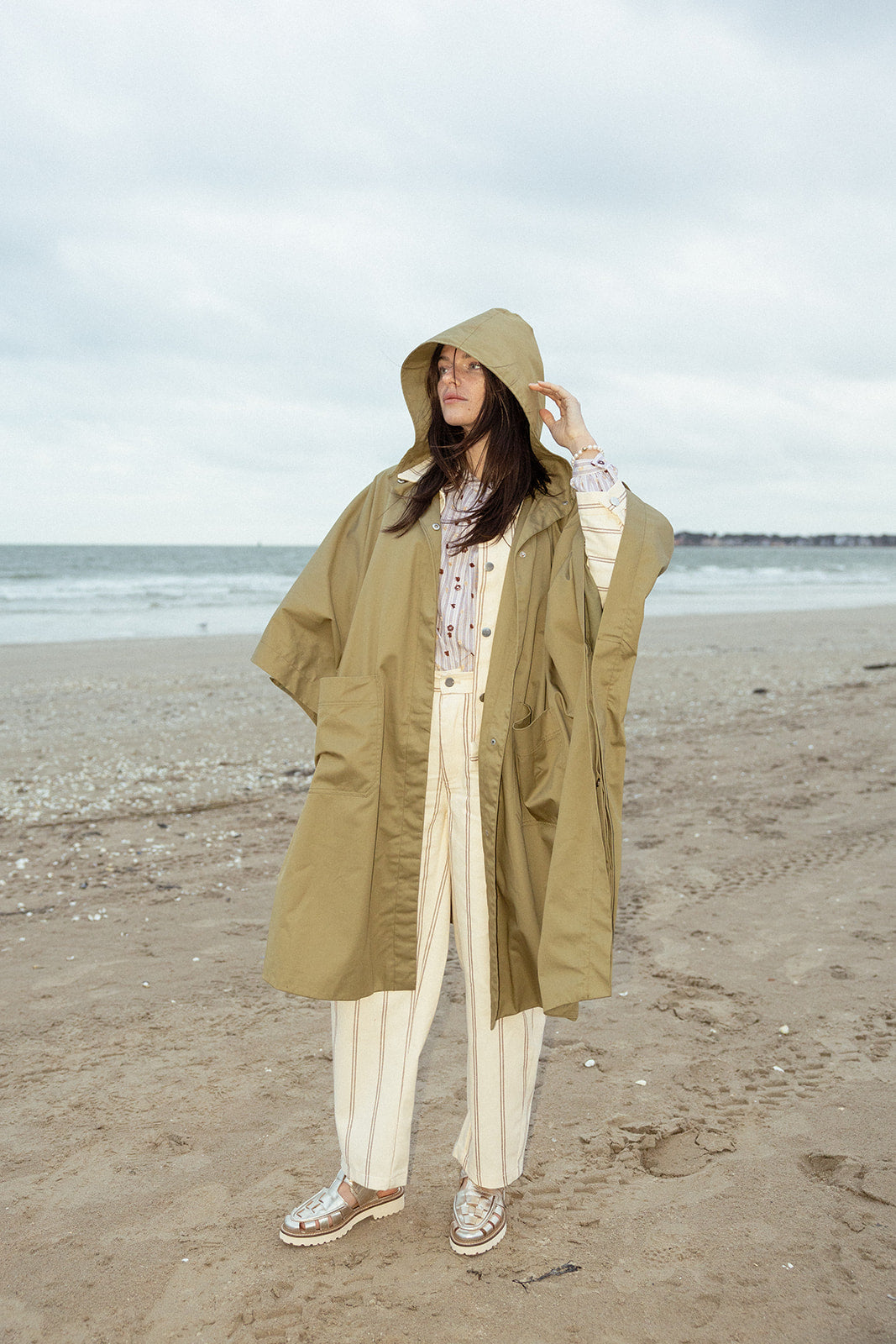 ELEANOR - Trench Poncho Oversize Kaki