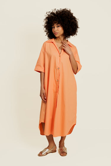 SOLÉRIE - Robe Chemise Orange oversize avec Bouton Bijoux