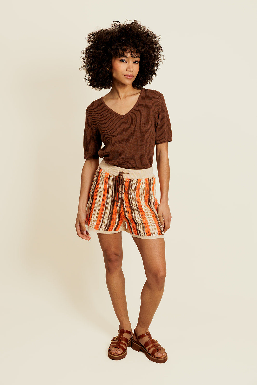 ÉSOLYNE - Top en Coton Marron Manches Courtes