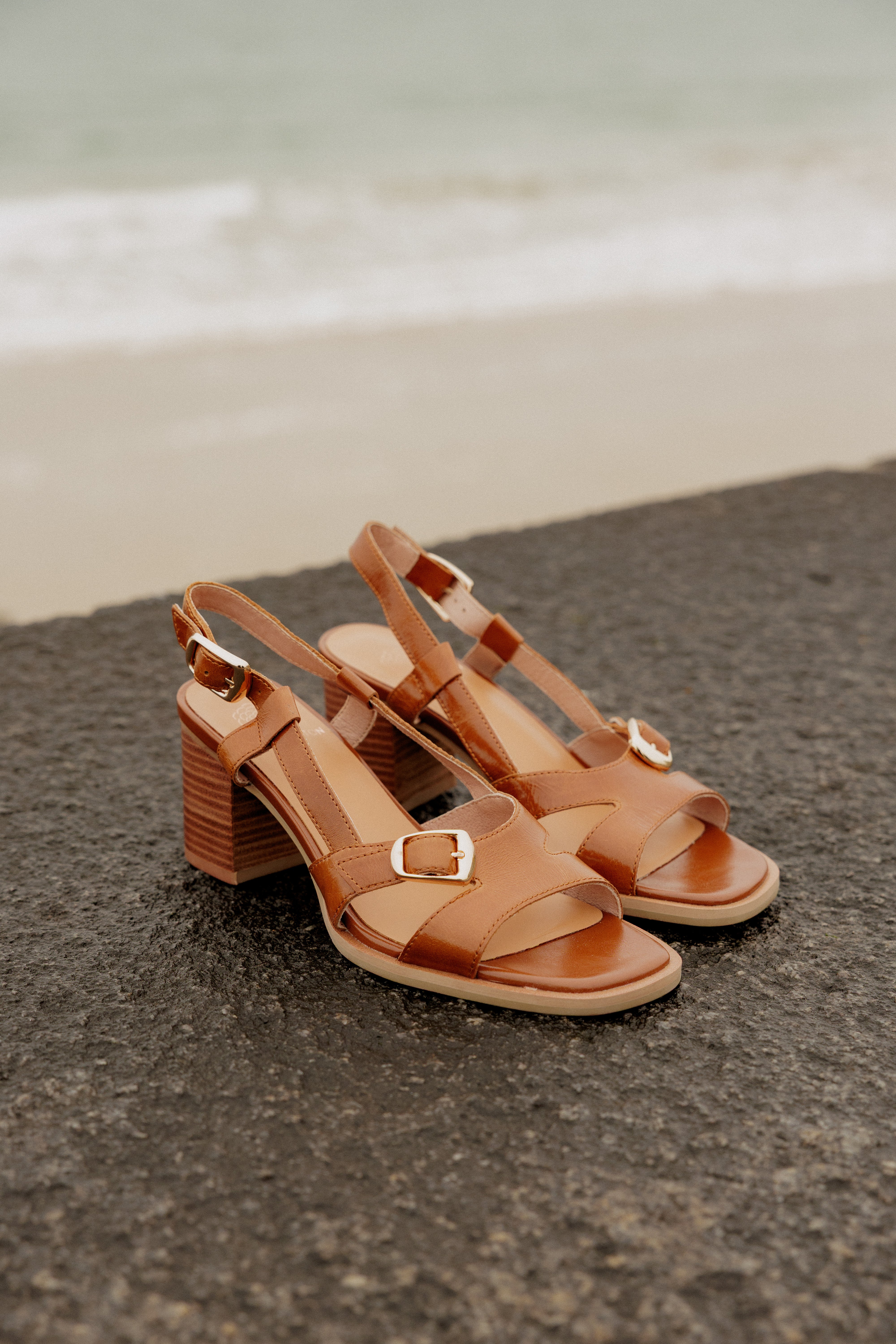 HAWA - Sandales en cuir à talons Camel