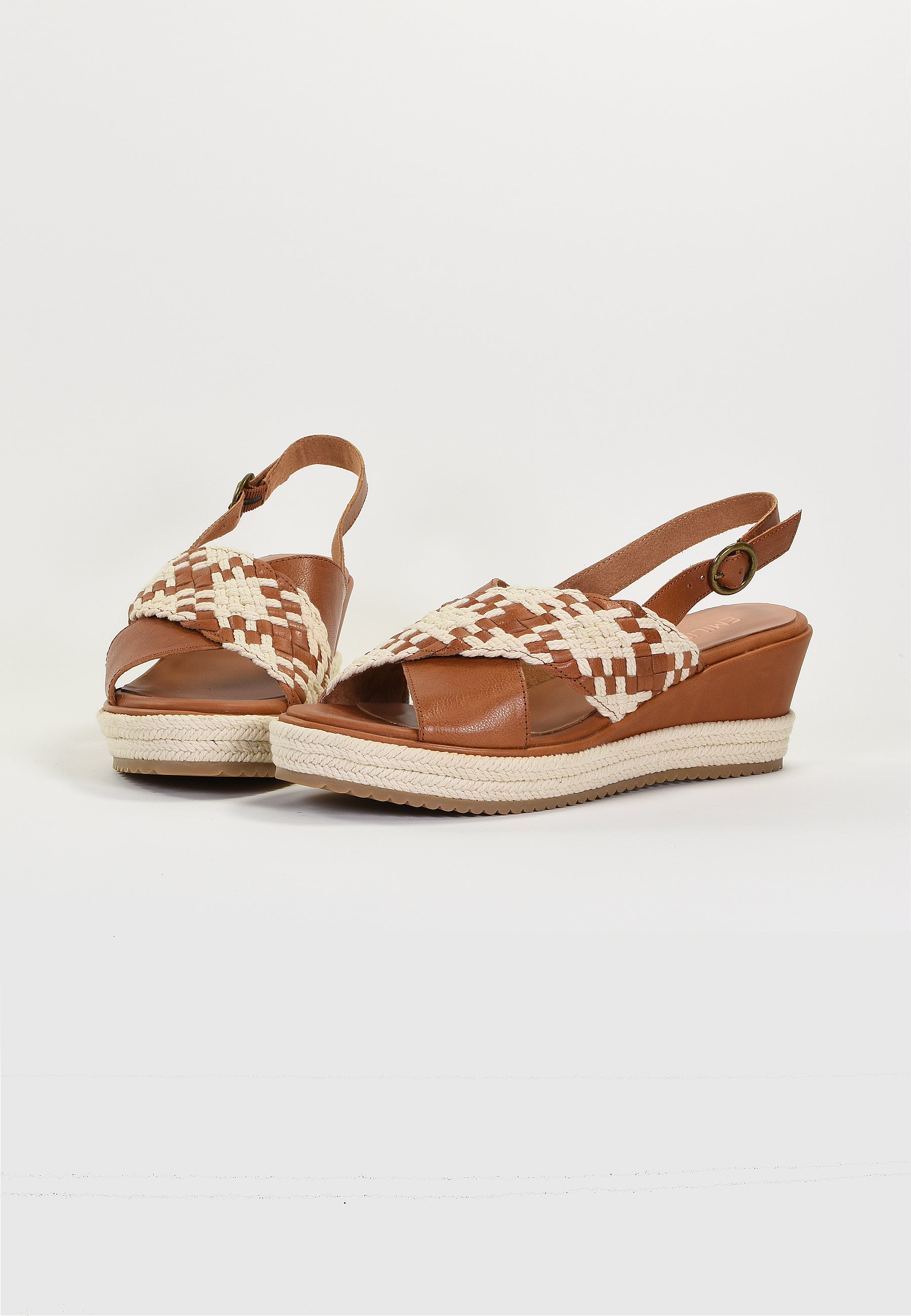 ESTELLE WEDGE SANDALS - CAMEL