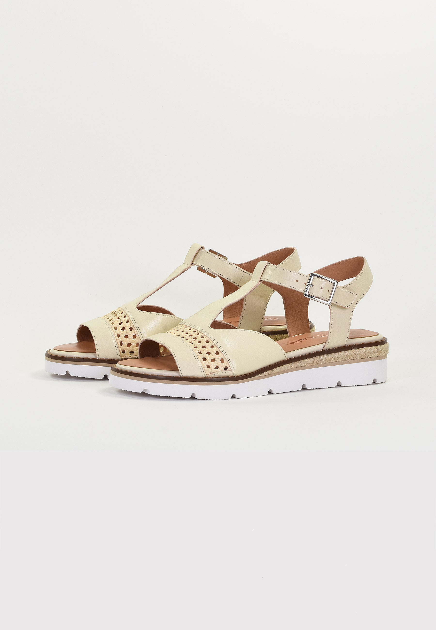 KIARA SANDALS - CREAM