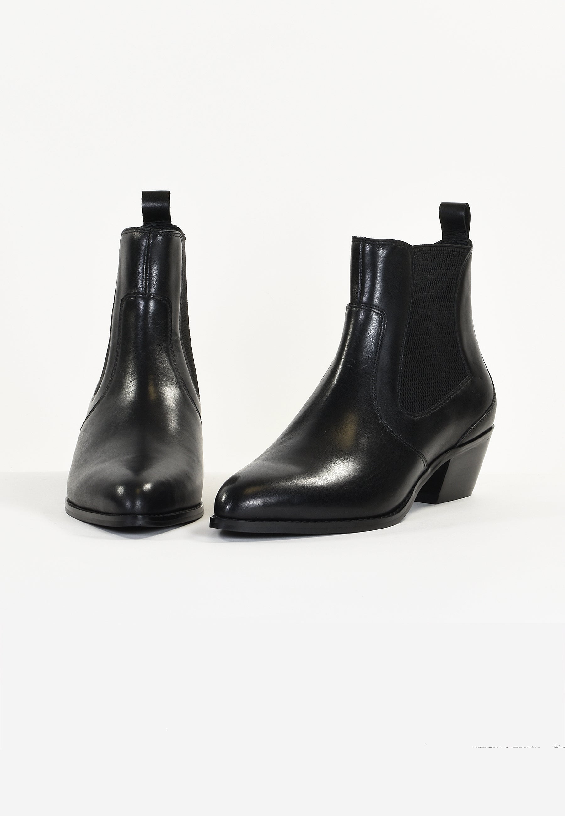 BEGONIA ANKLE BOOTS - BLACK
