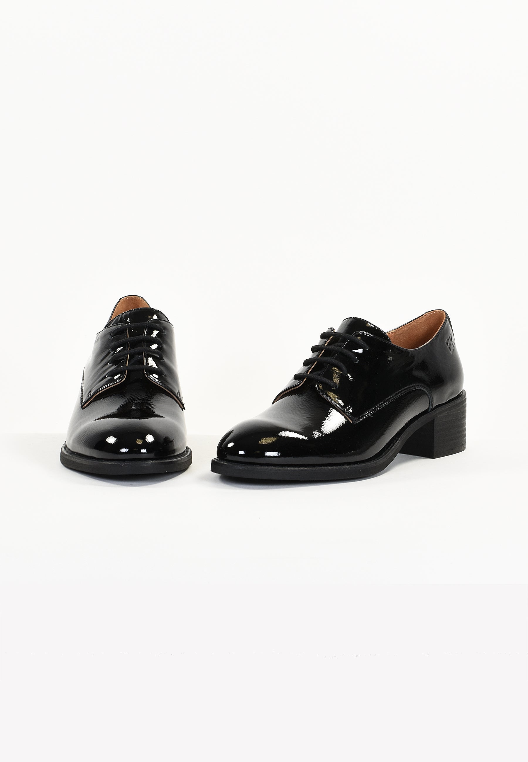 DISA DERBIES - BLACK