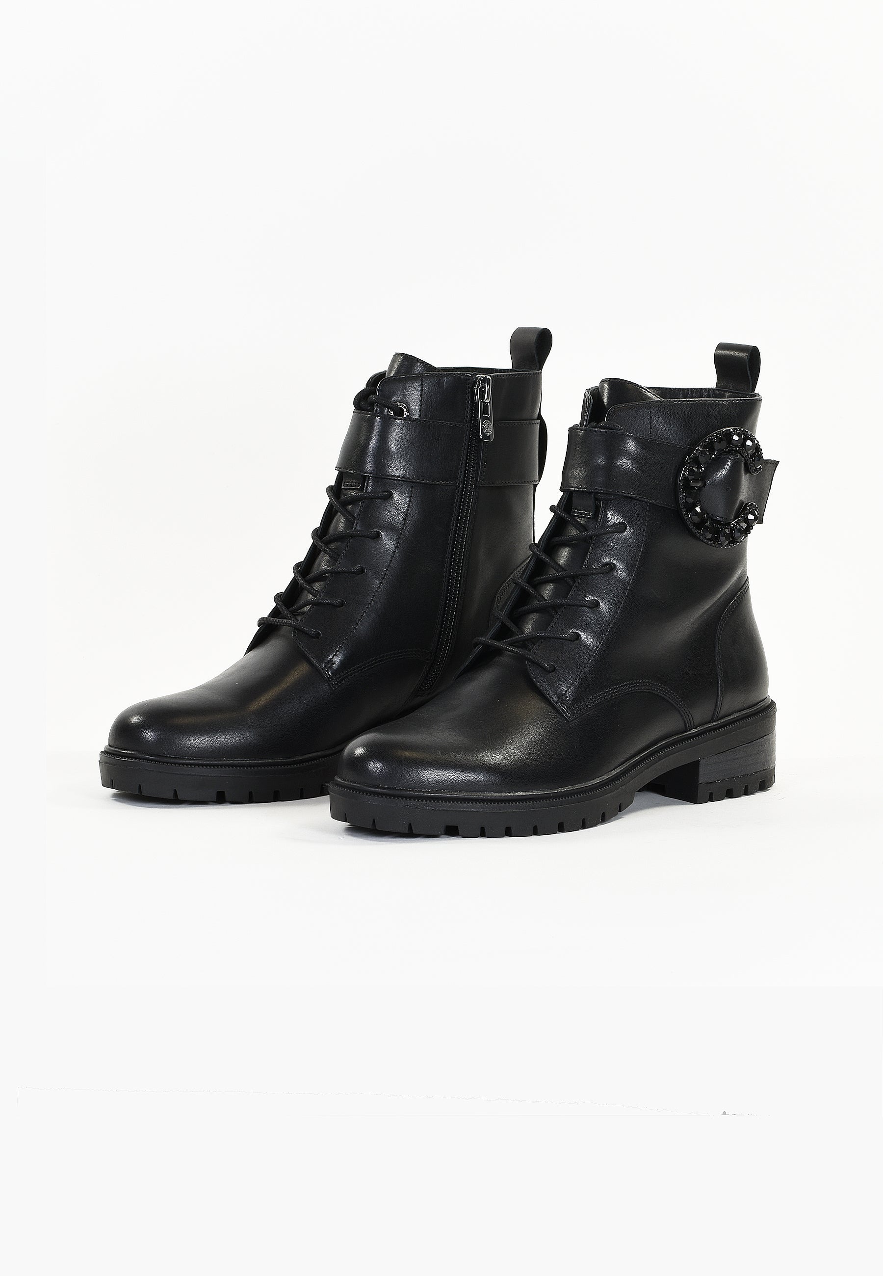 HASU ANKLE BOOTS - BLACK