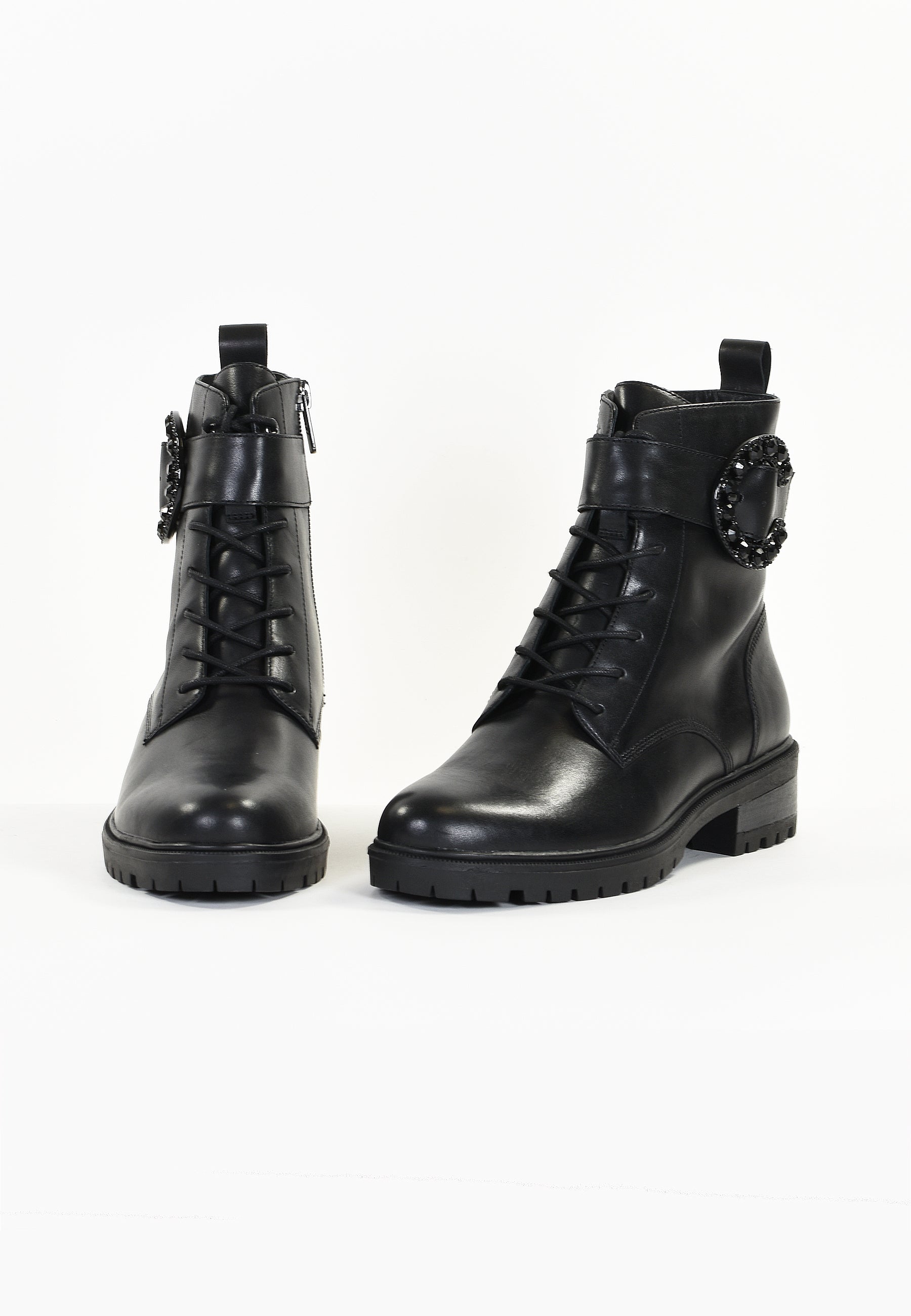 HASU ANKLE BOOTS - BLACK