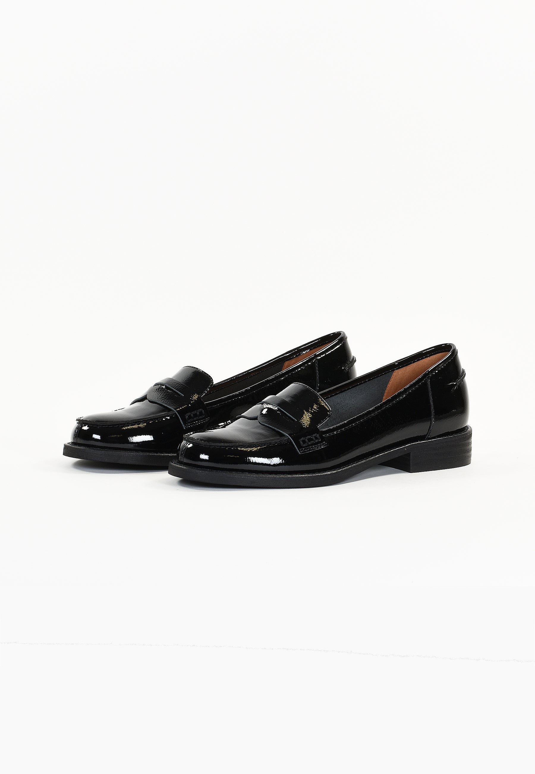 OVANA LOAFERS - BLACK PATENT