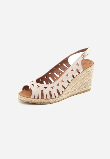 SARAH WEDGE SANDALS - CREAM 