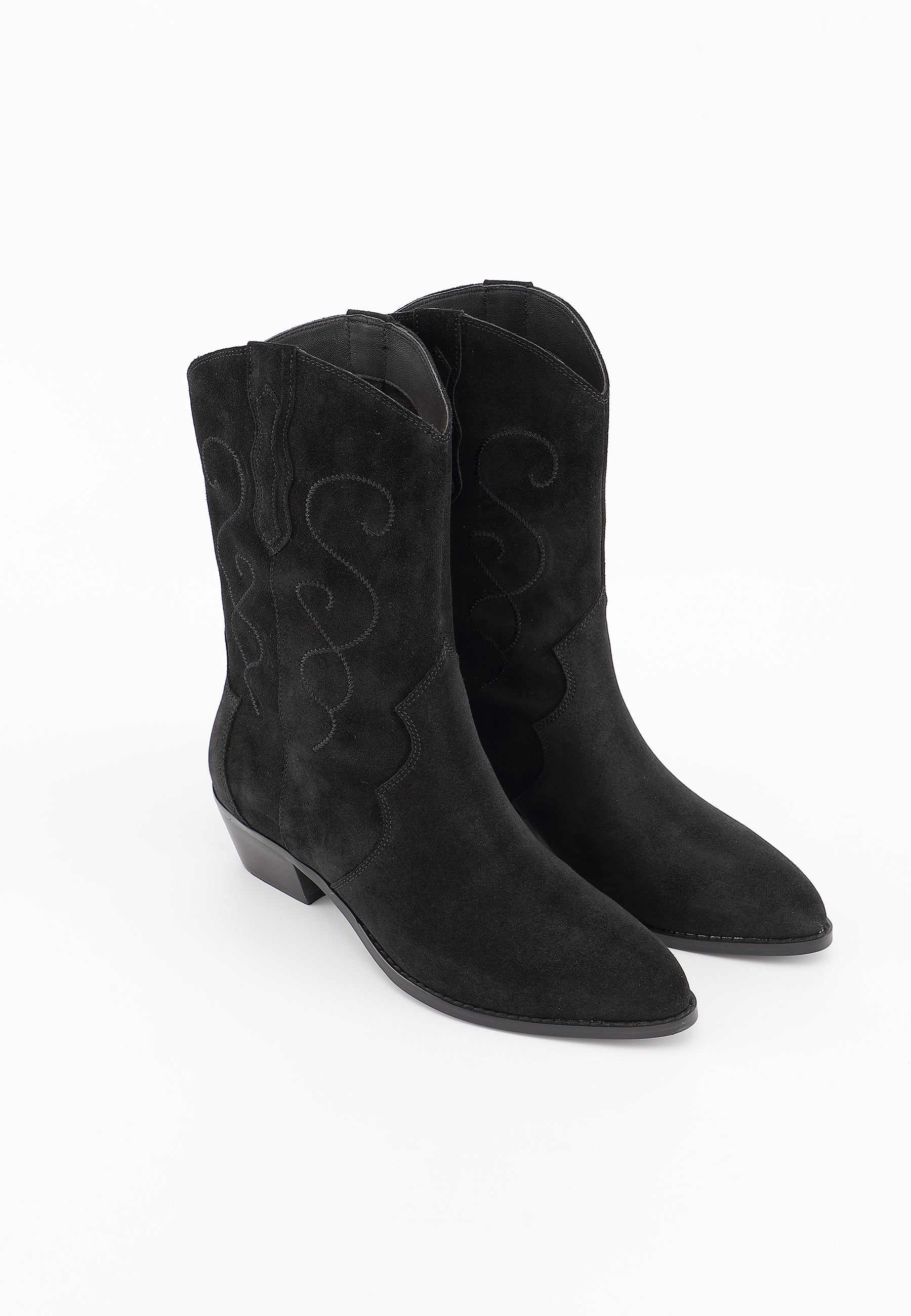 AJISAI ANKLE BOOTS - BLACK