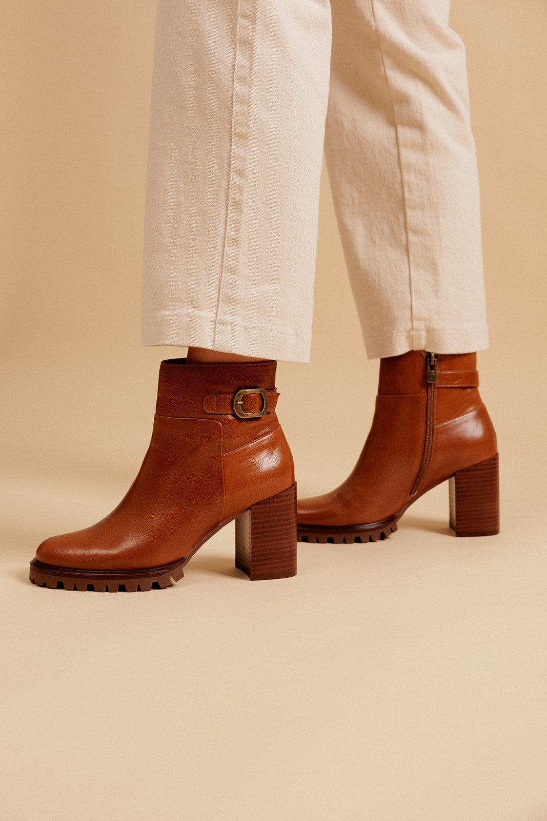 CAELIA ANKLE BOOTS - CAMEL