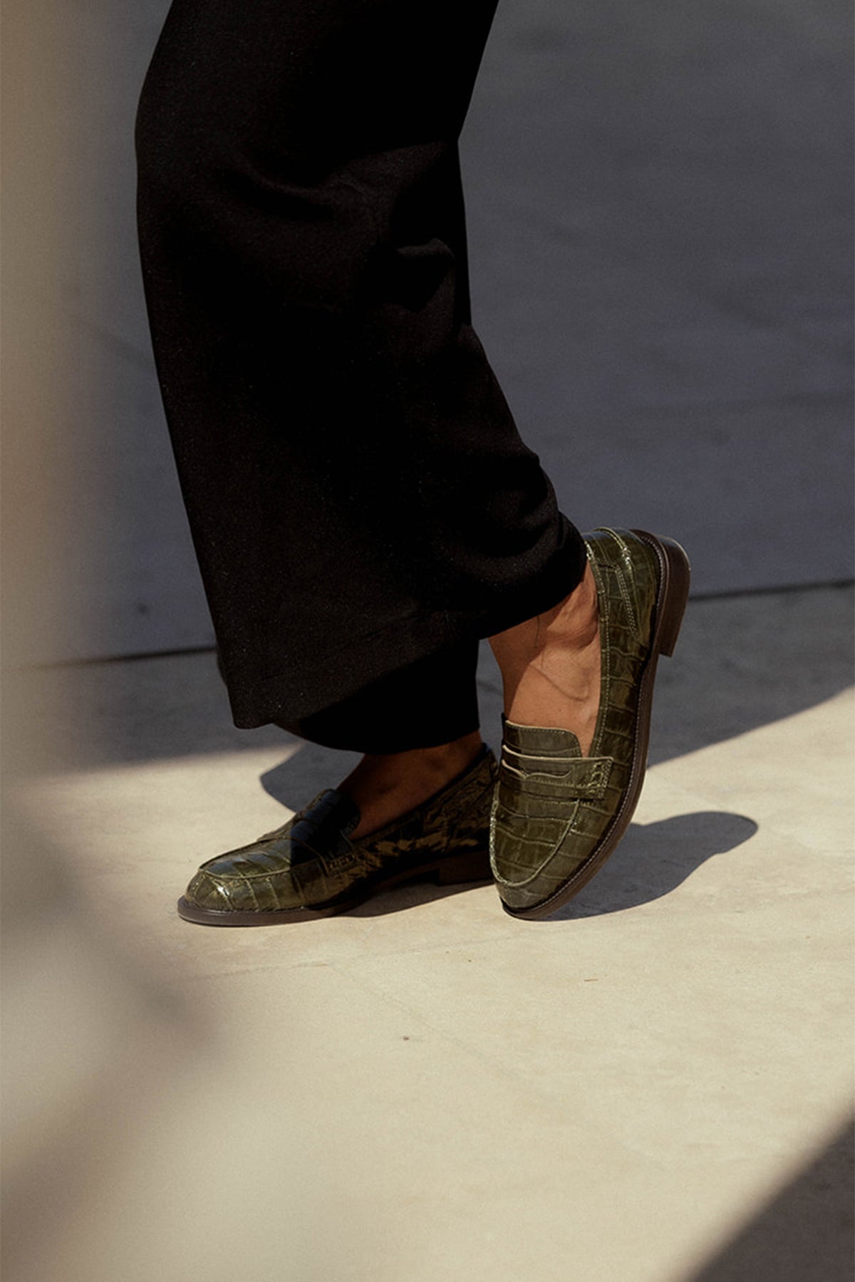 IXIA MOCCASINS - KHAKI