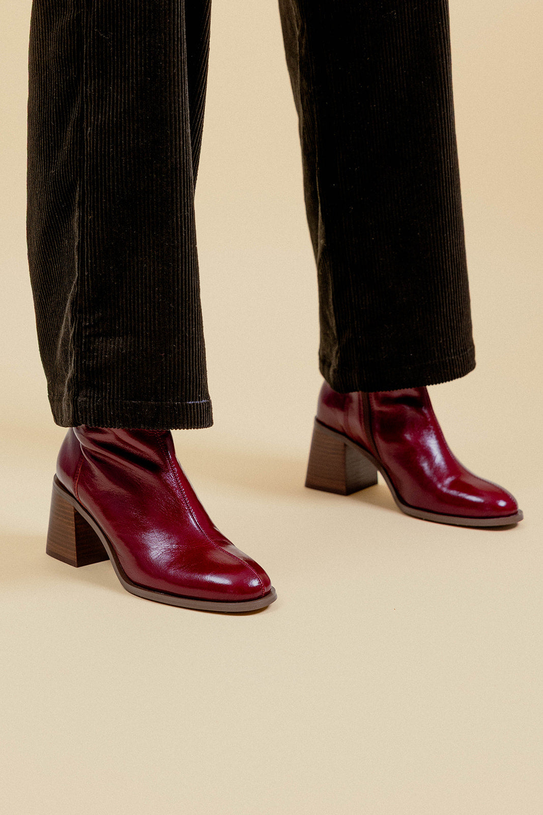 BOTTINES VICTORIA - BORDEAUX