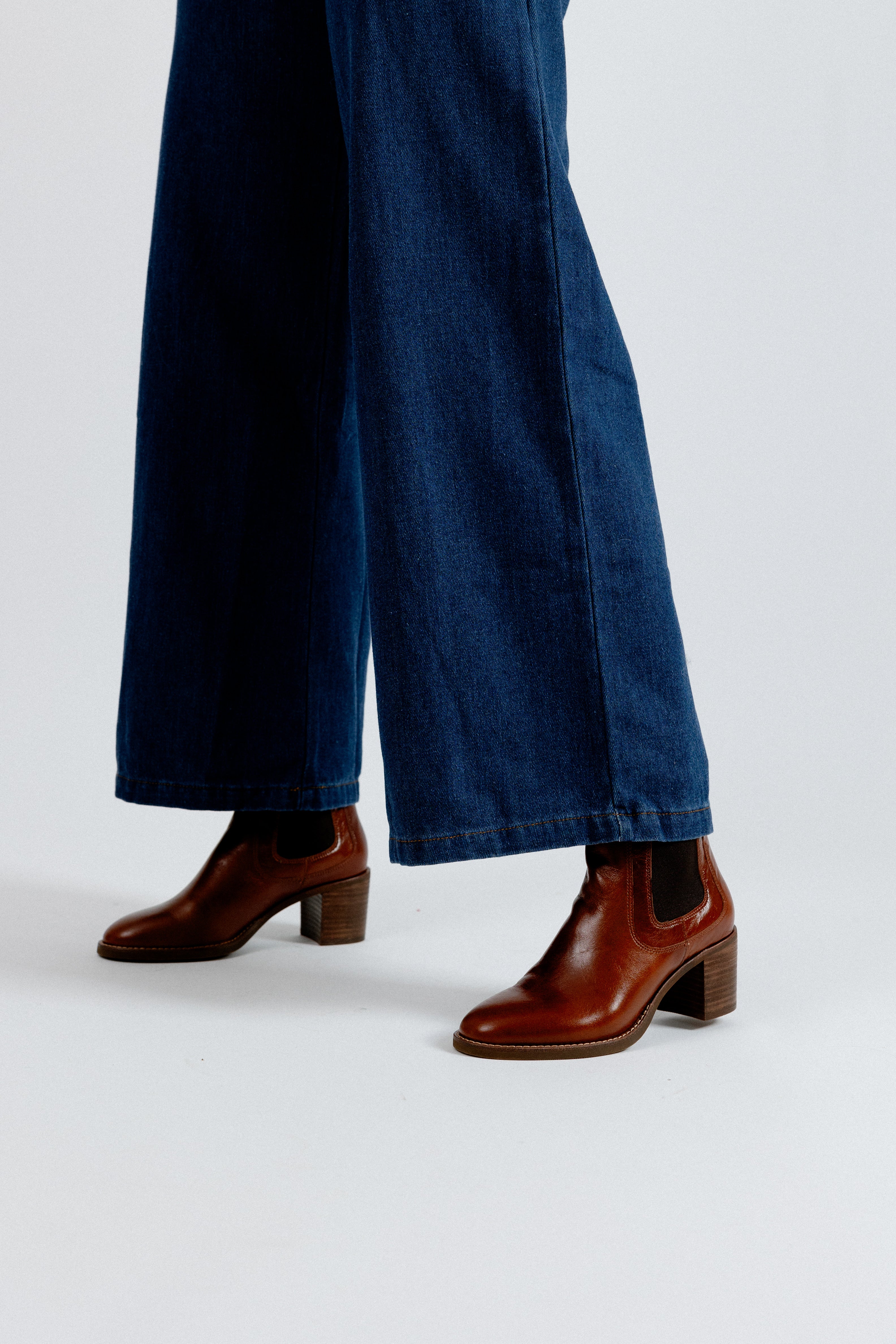 ACACIA ANKLE BOOTS - COGNAC