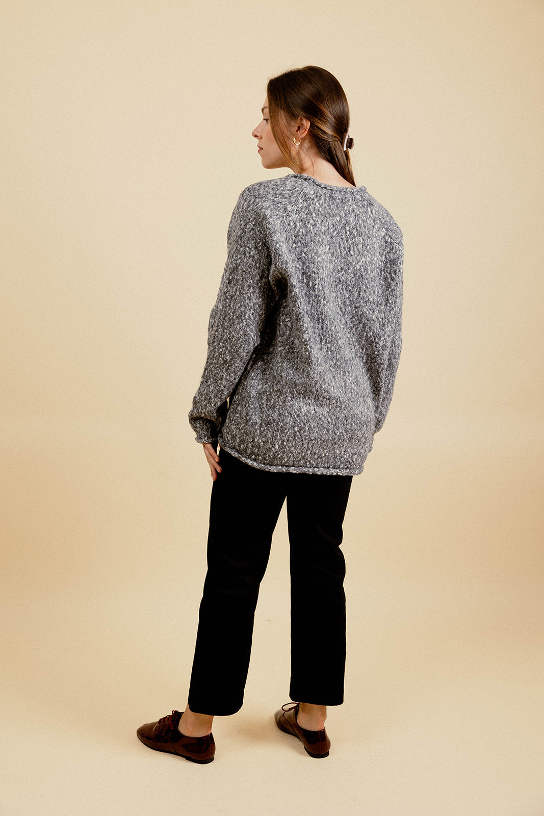 BARLAY OVERSIZED SWEATER - BLACK