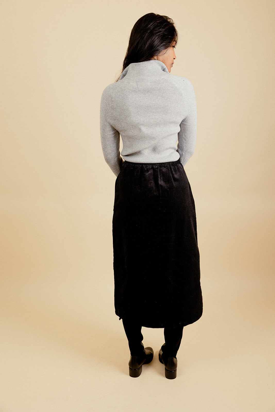 DOMITILLE VELVET SKIRT - BLACK 