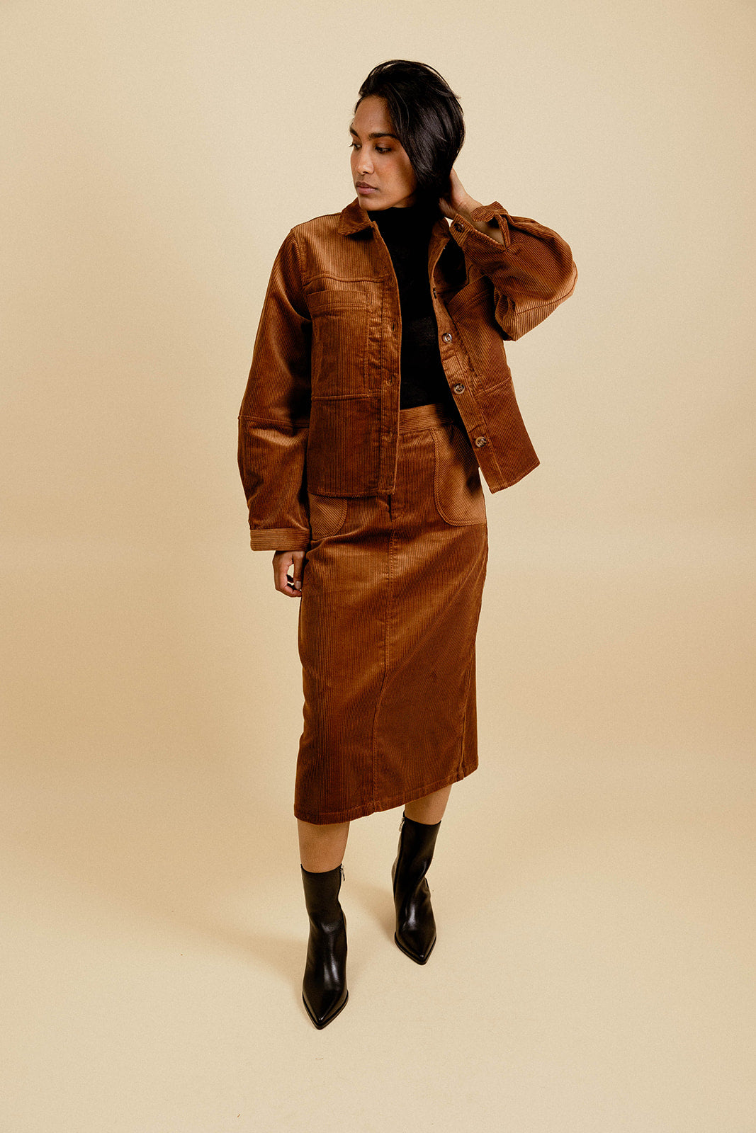 ELZA VELVET JACKET - CAMEL