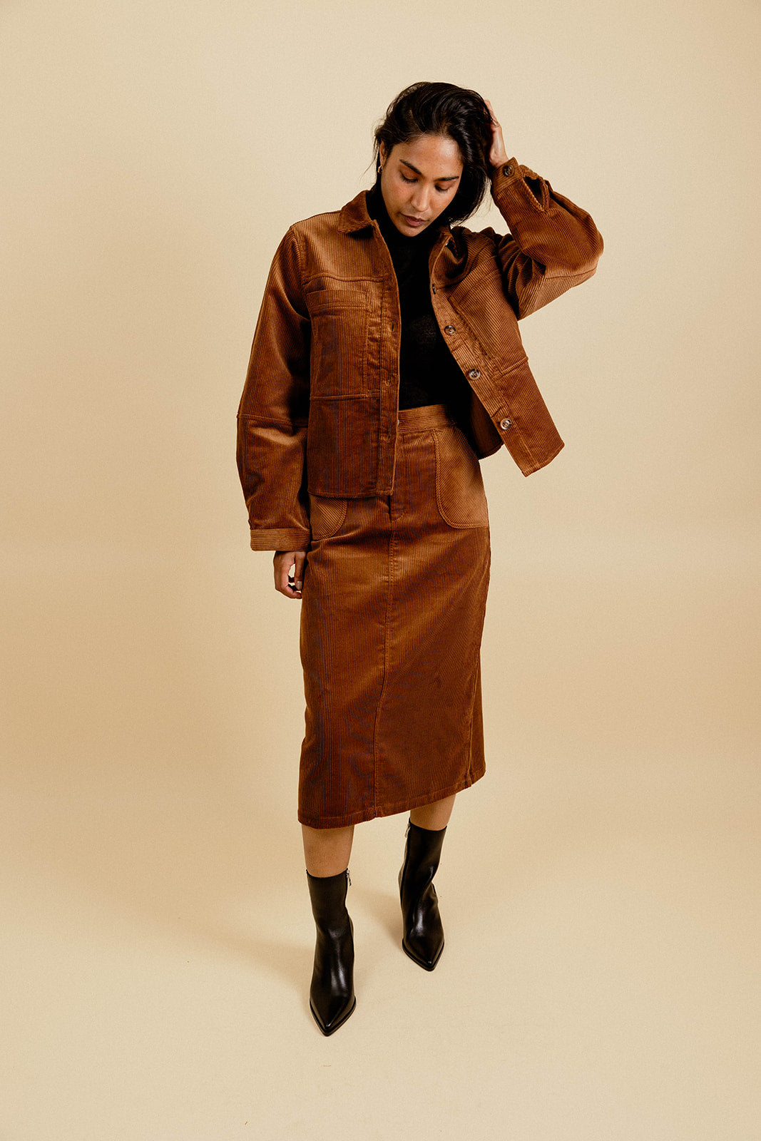 ELZA VELVET JACKET - CAMEL